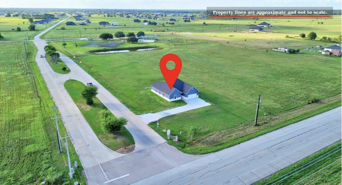 33416 Fm 521 Road Property Photo 2