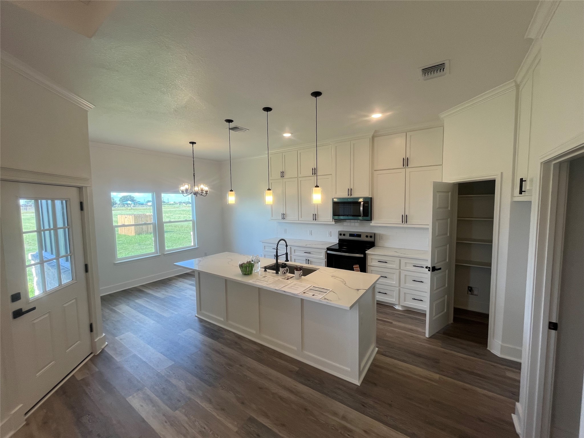 33416 Fm 521 Road Property Photo 7