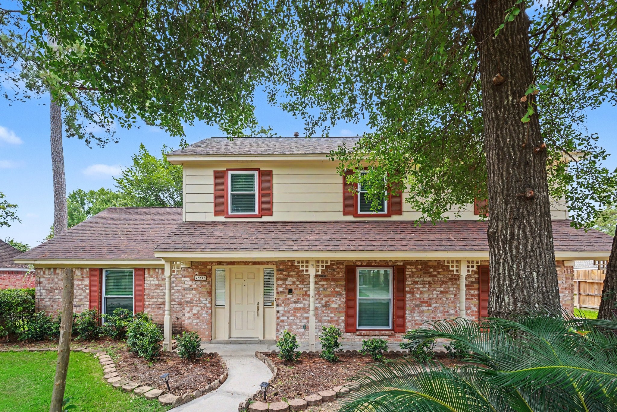 15331 Poplar Grove Drive Property Photo 3