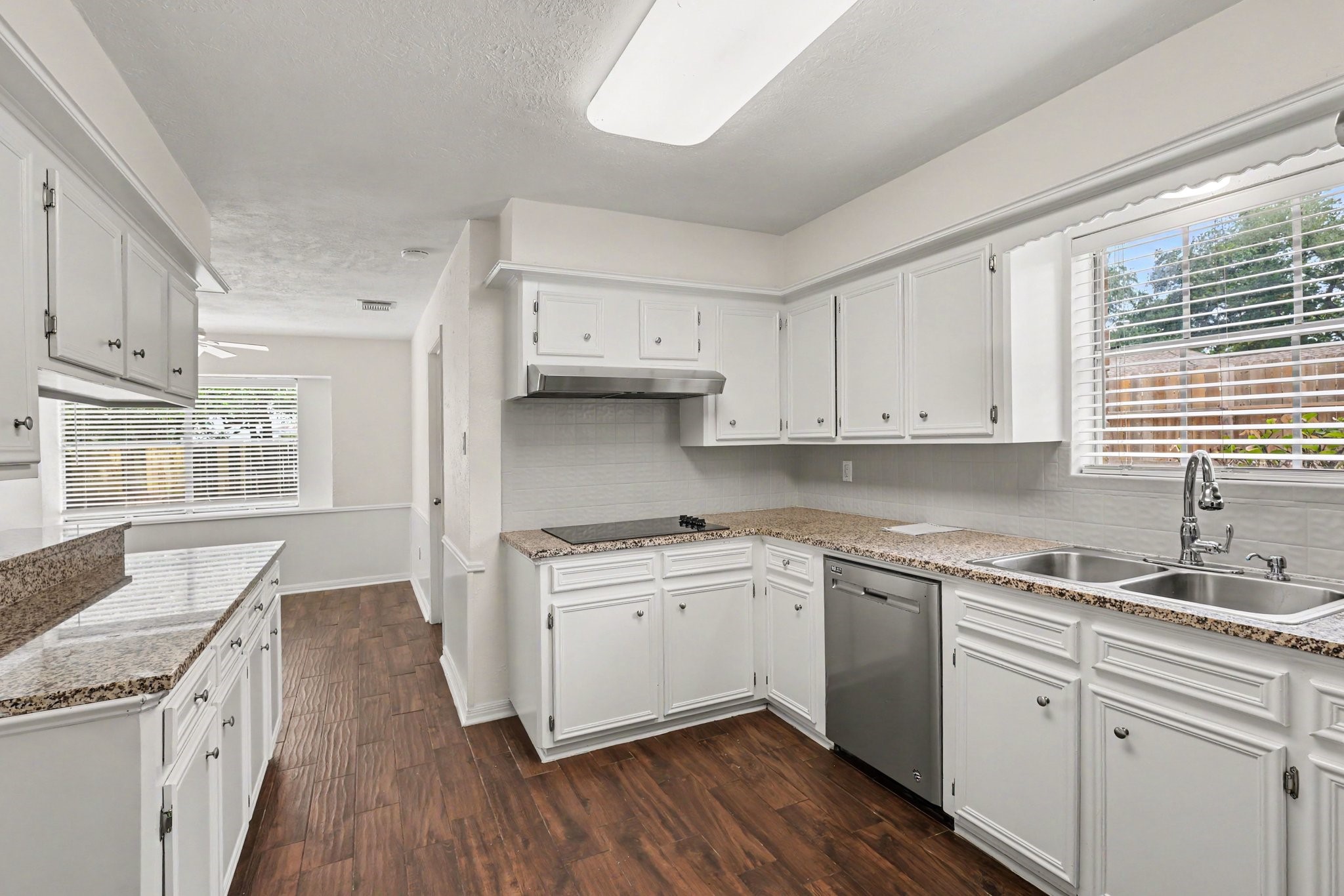 15331 Poplar Grove Drive Property Photo 15
