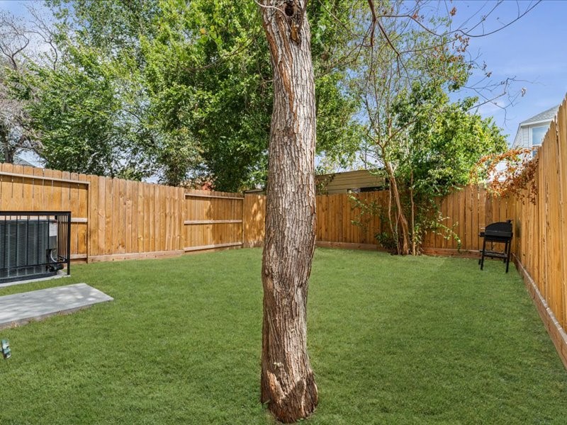 6817 Paris Street Property Photo 23
