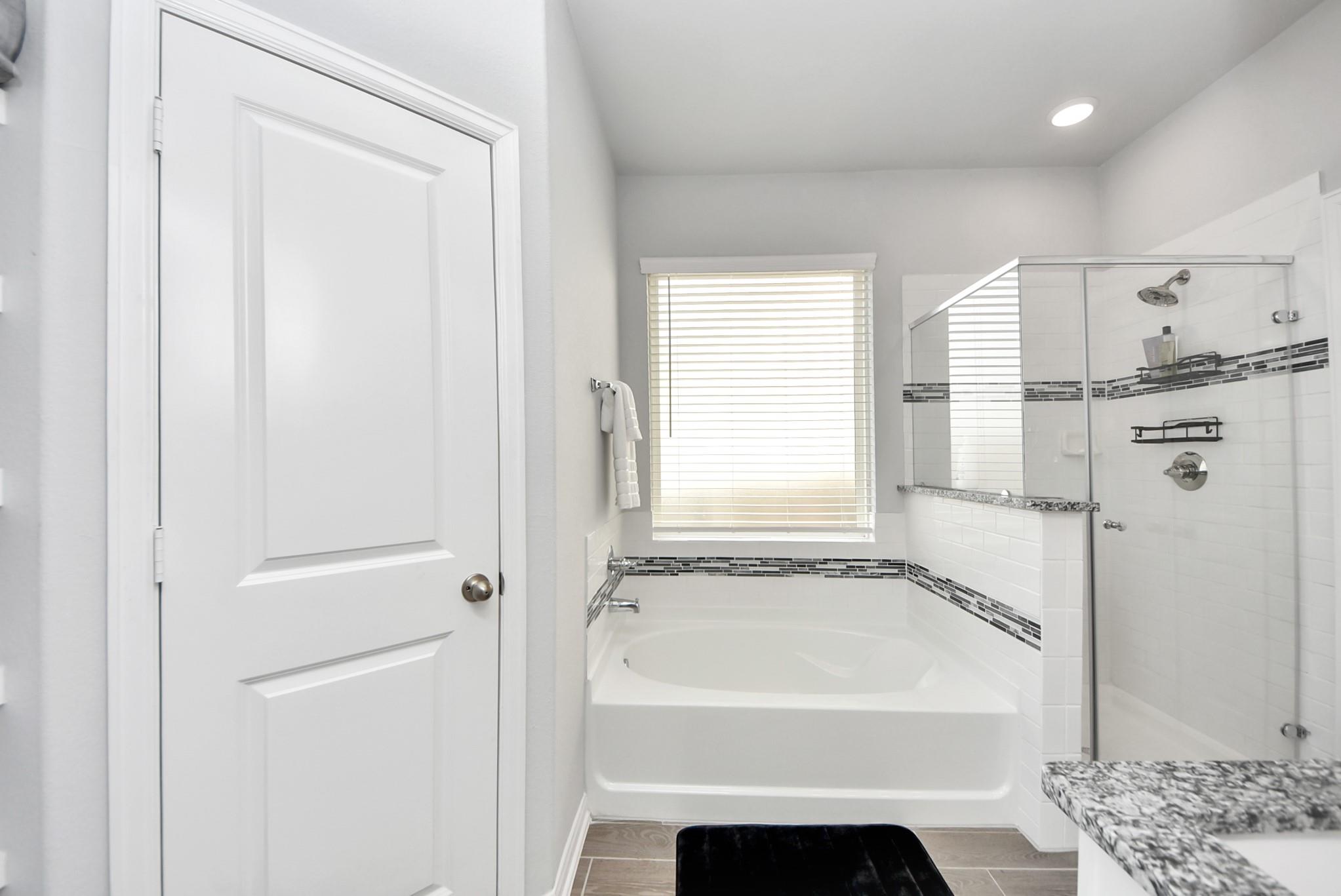 15307 Davan Springs Dr Property Photo 23