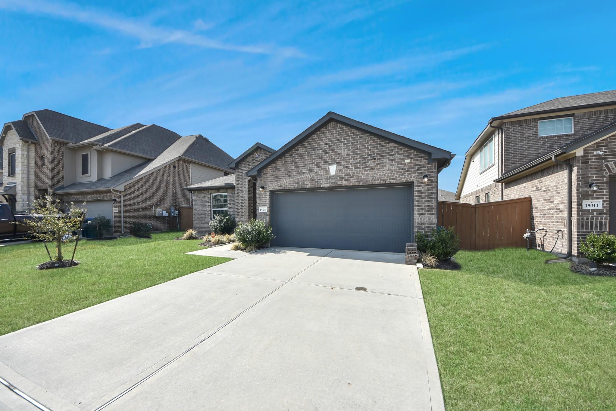 15307 Davan Springs Dr Property Photo 36