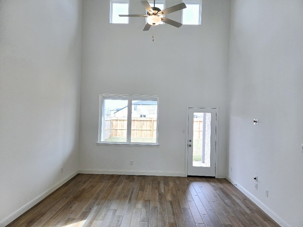 9711 Keeper Drive Property Photo 8