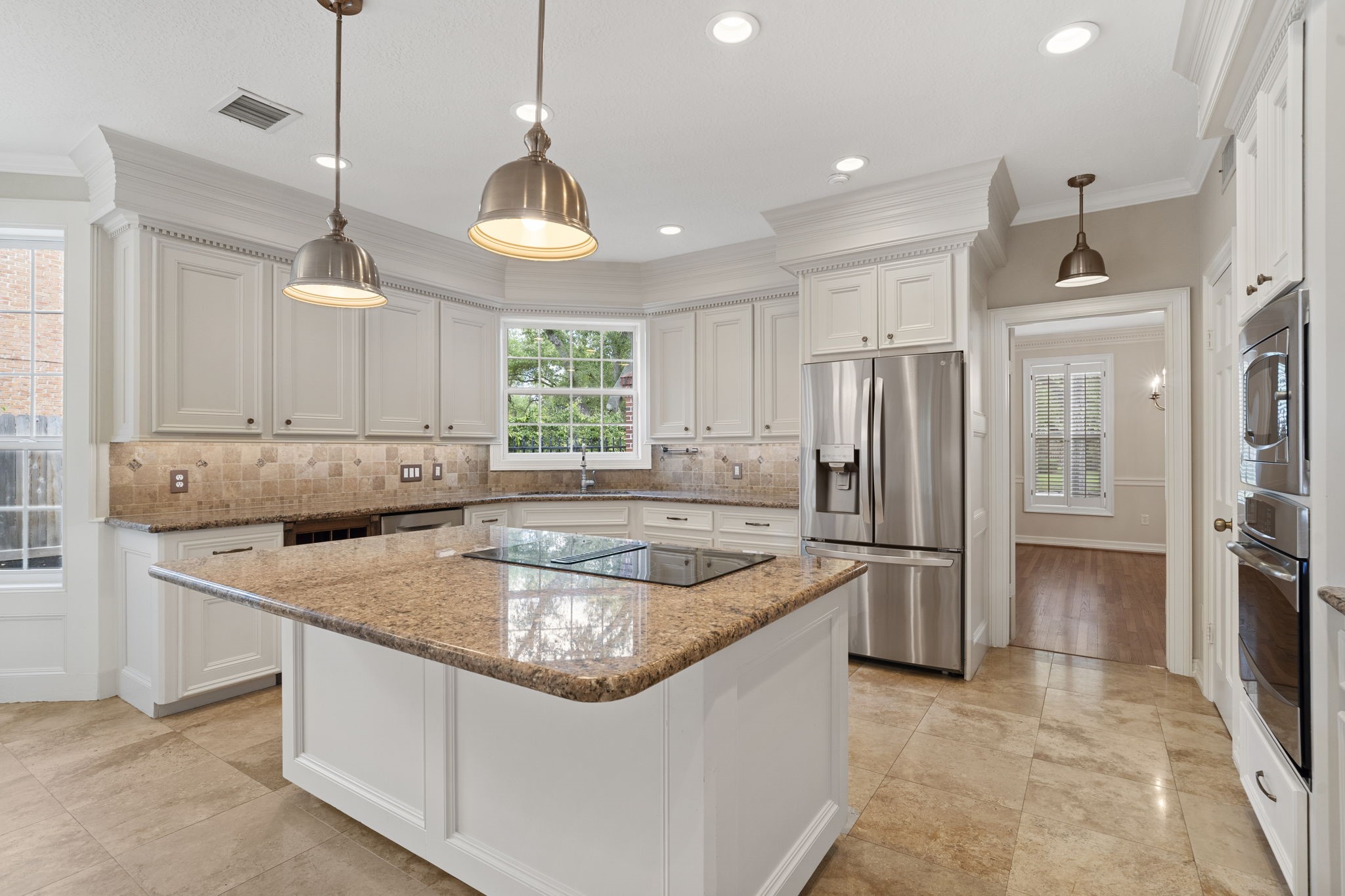 70 Pipers Walk Property Photo 11