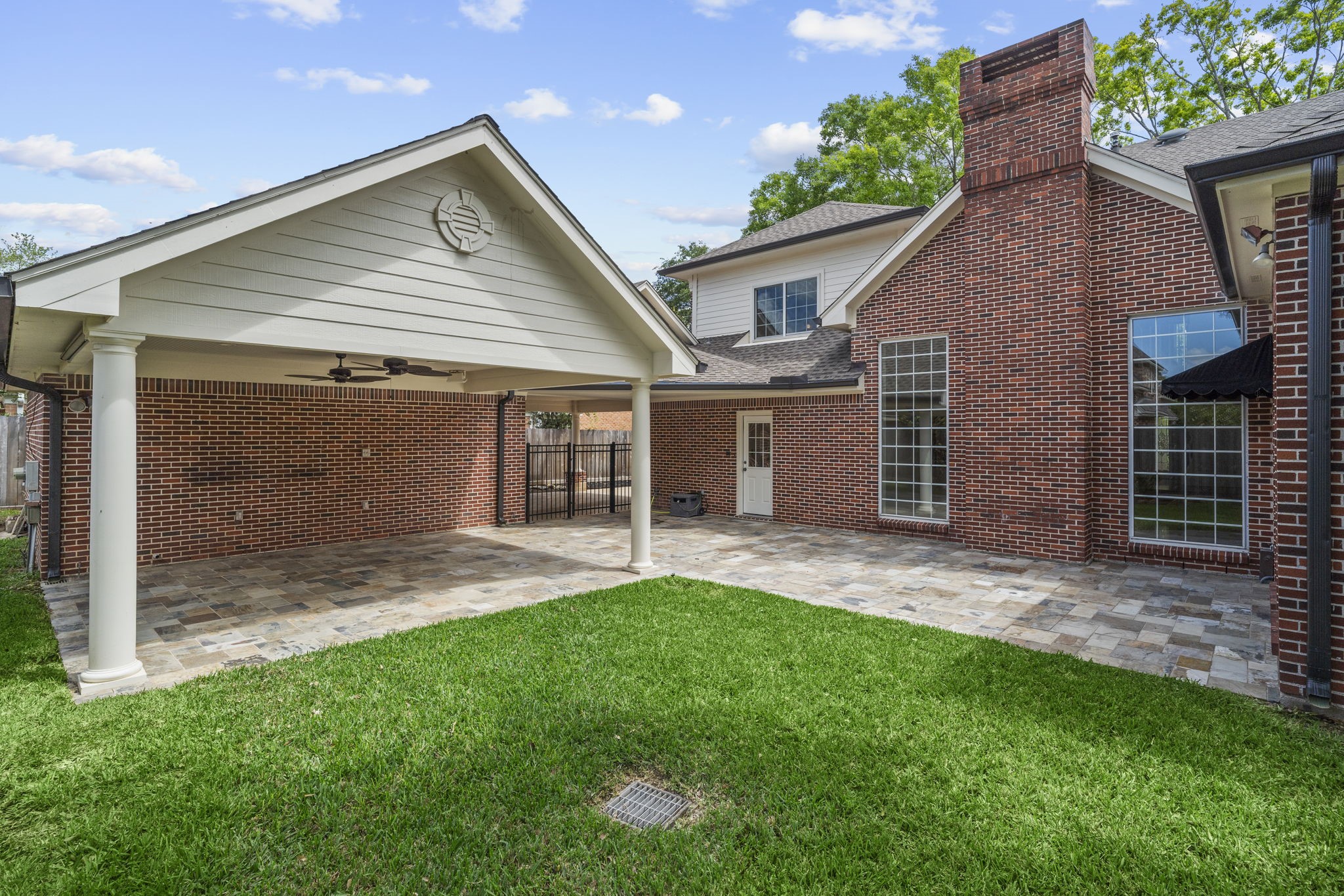 70 Pipers Walk Property Photo 37