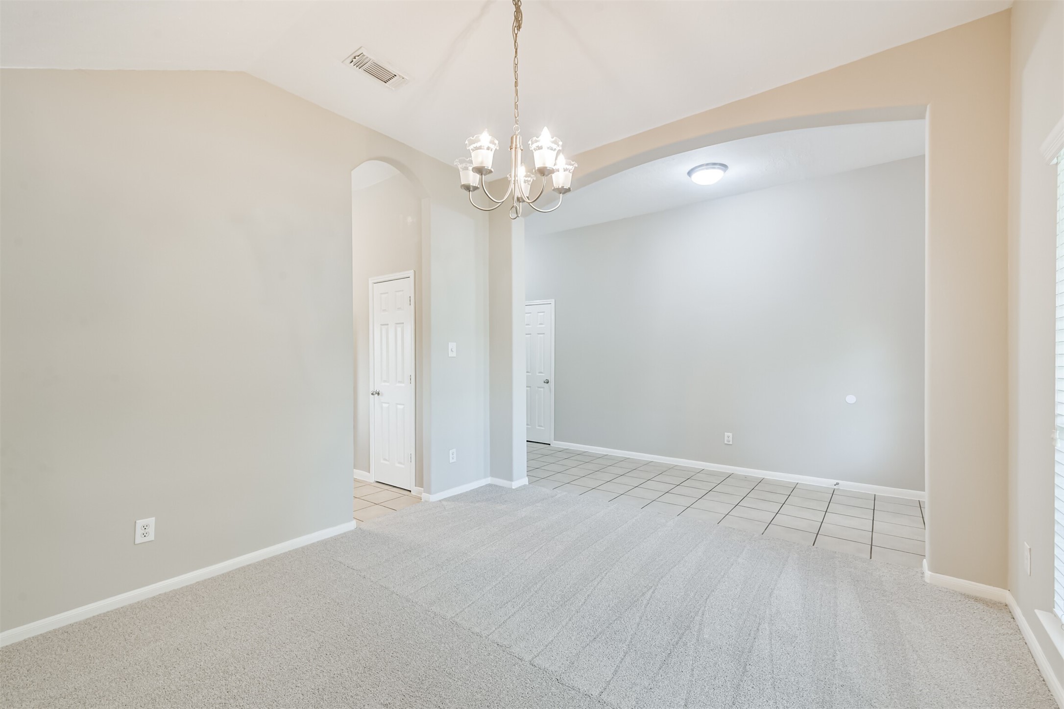 8331 Loetsch Ridge Way Property Photo 10