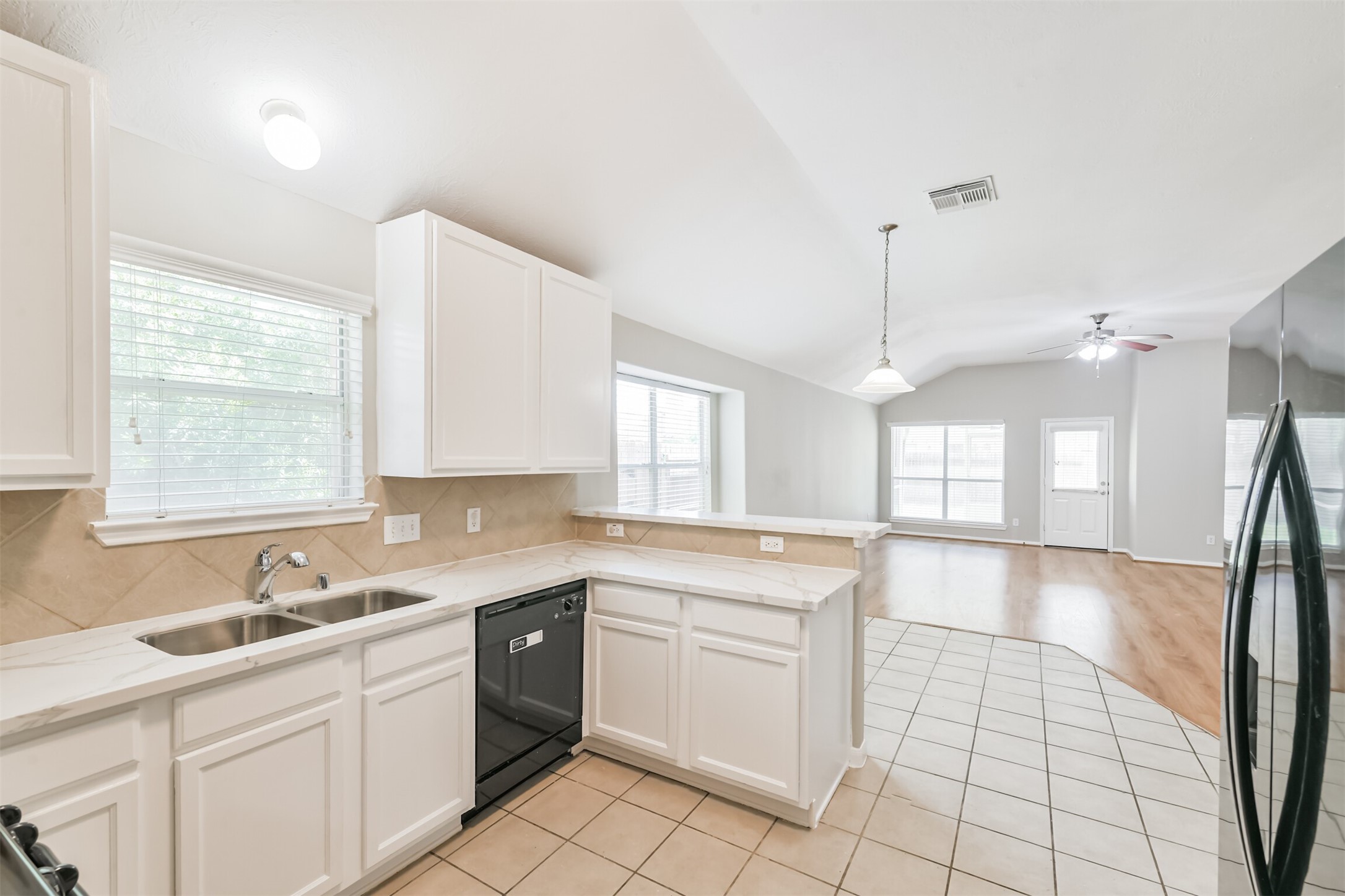 8331 Loetsch Ridge Way Property Photo 15