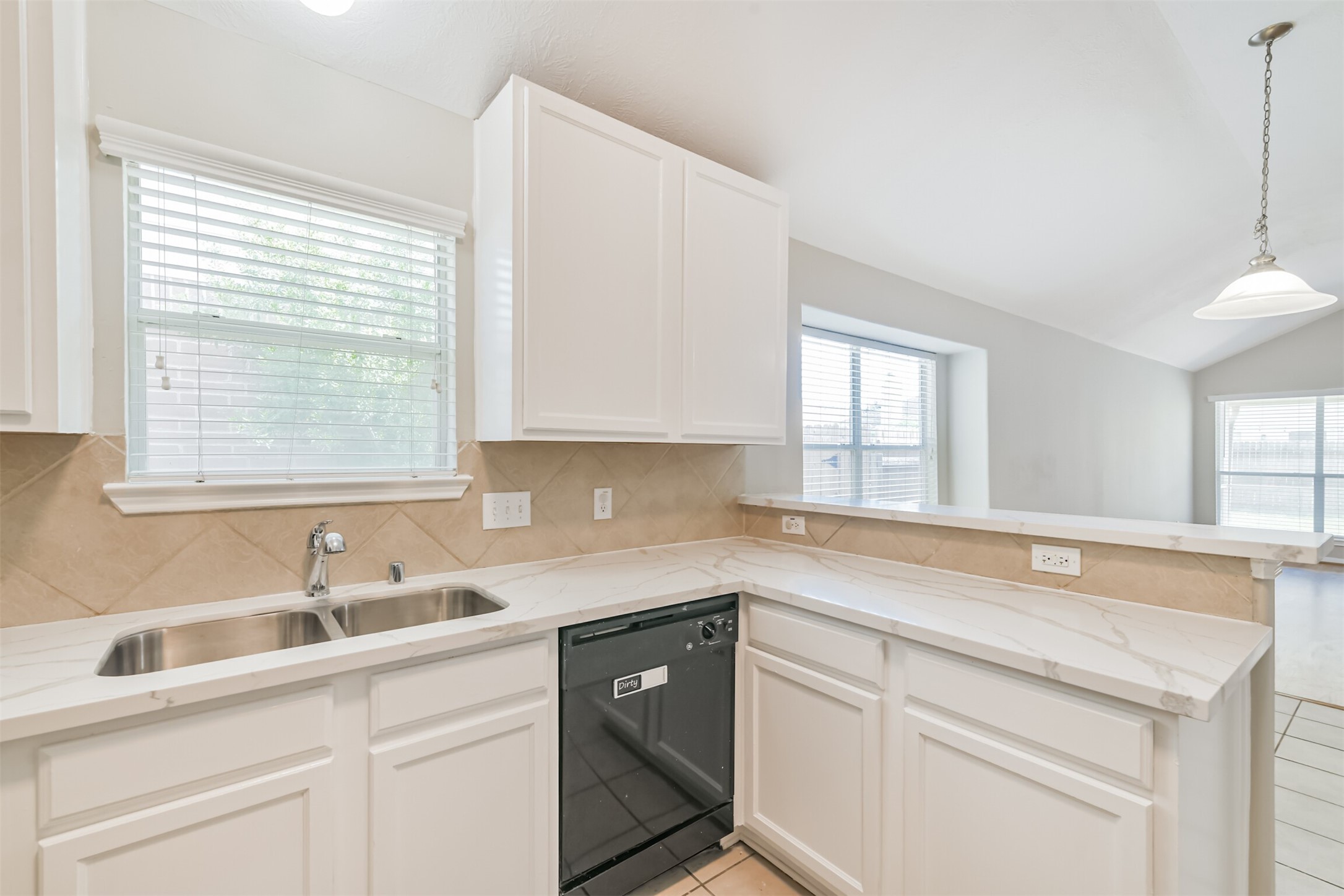 8331 Loetsch Ridge Way Property Photo 17