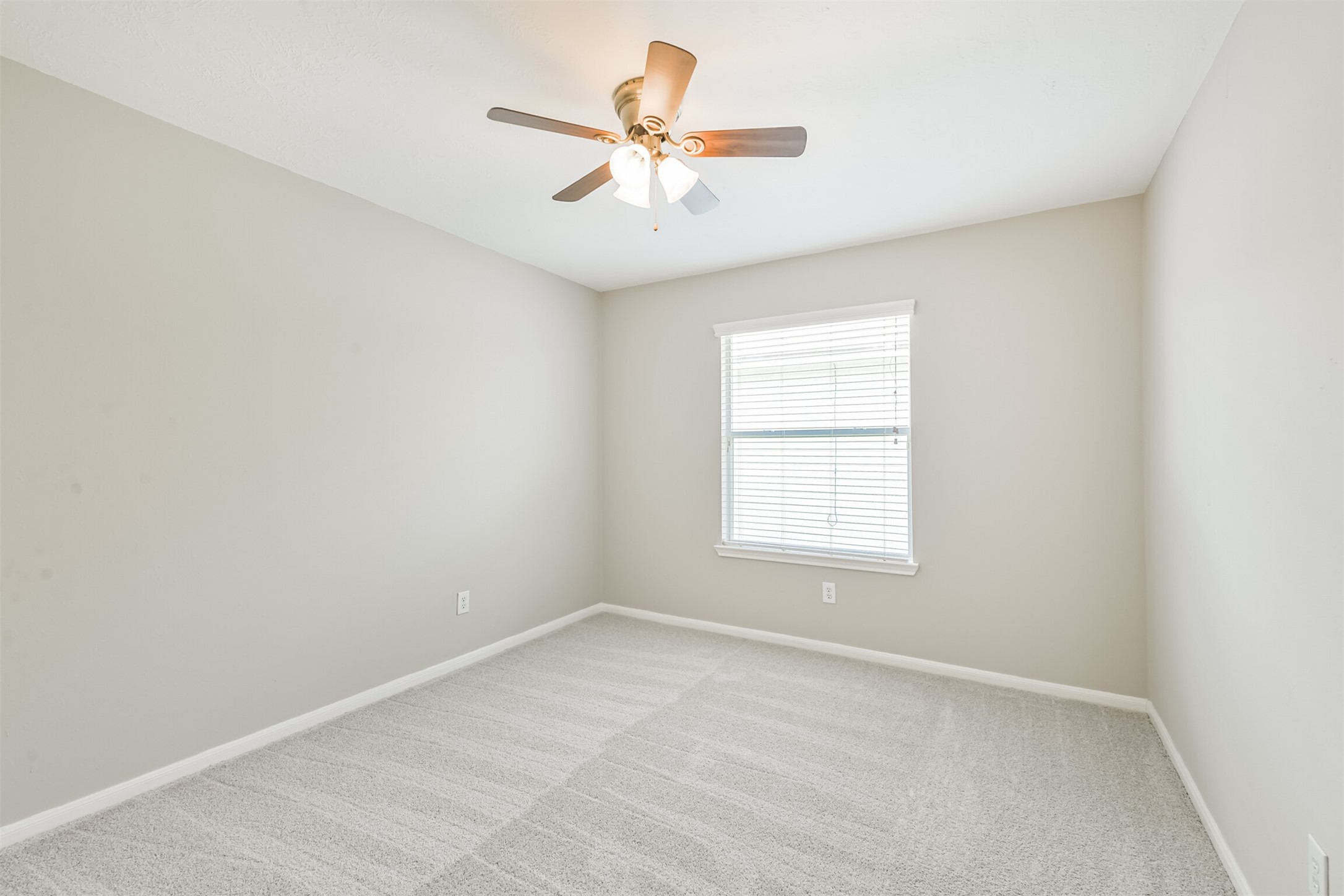 8331 Loetsch Ridge Way Property Photo 22