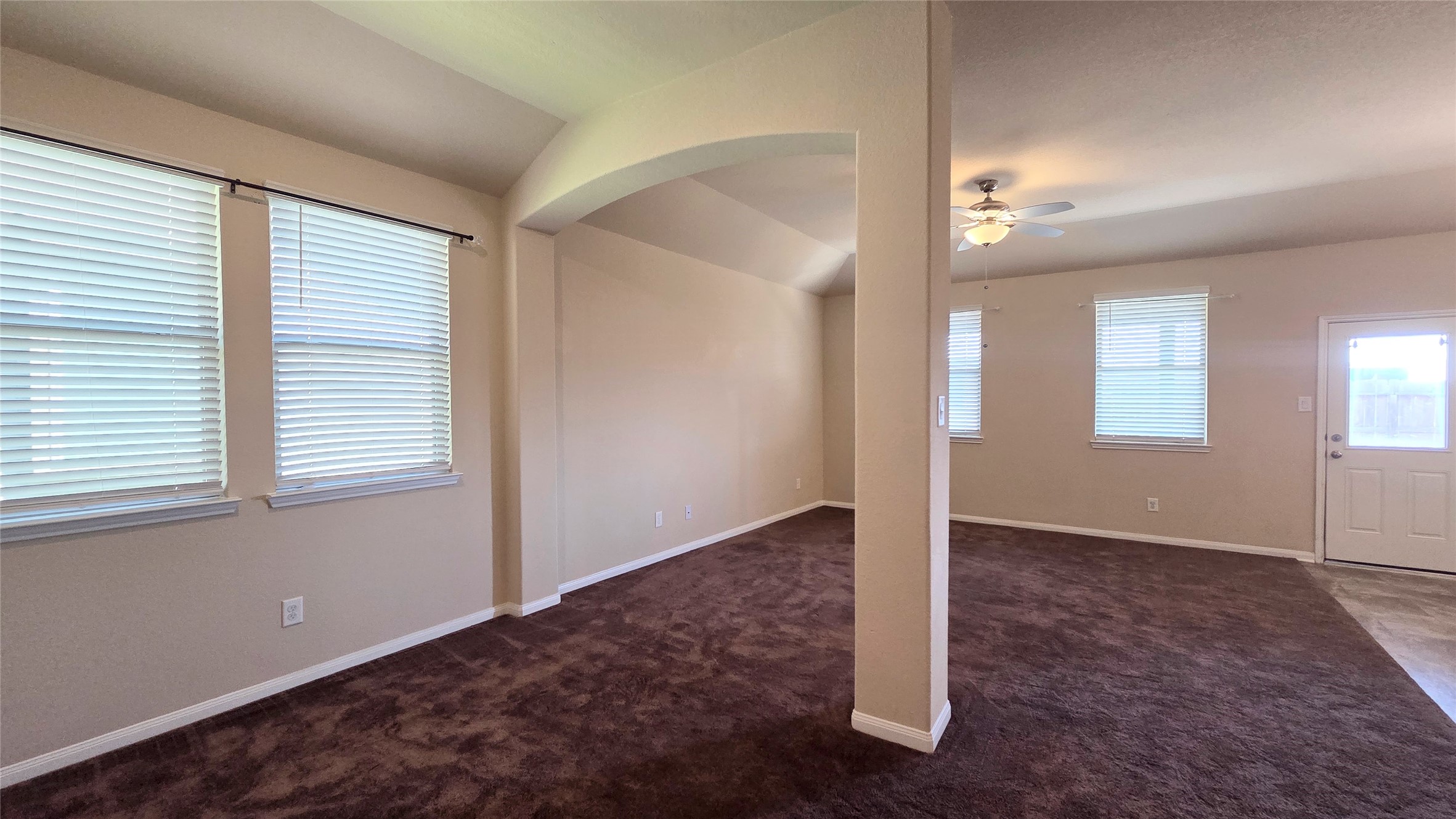 10750 Nathaniel Valley Path Property Photo 3
