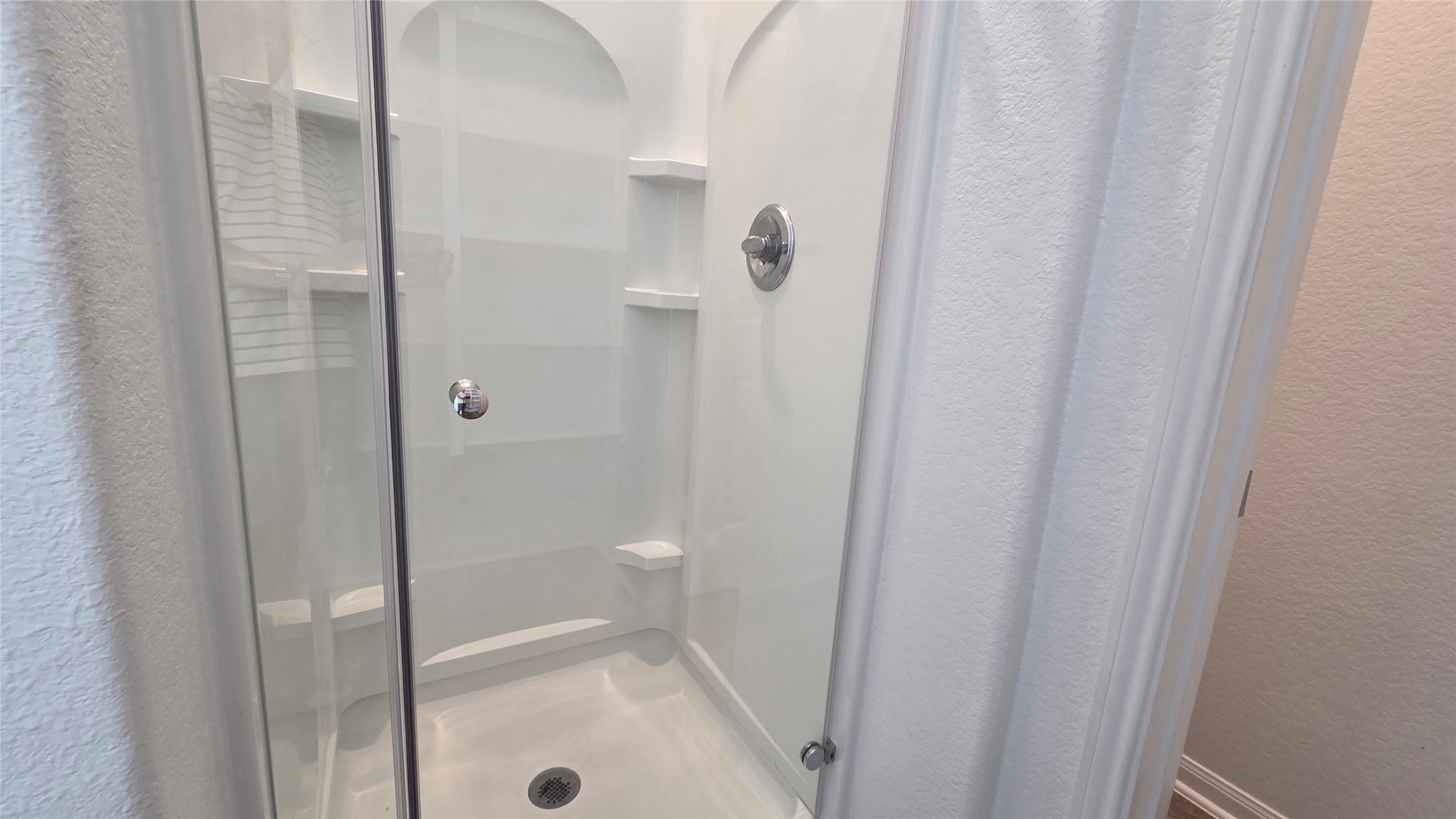 10750 Nathaniel Valley Path Property Photo 15