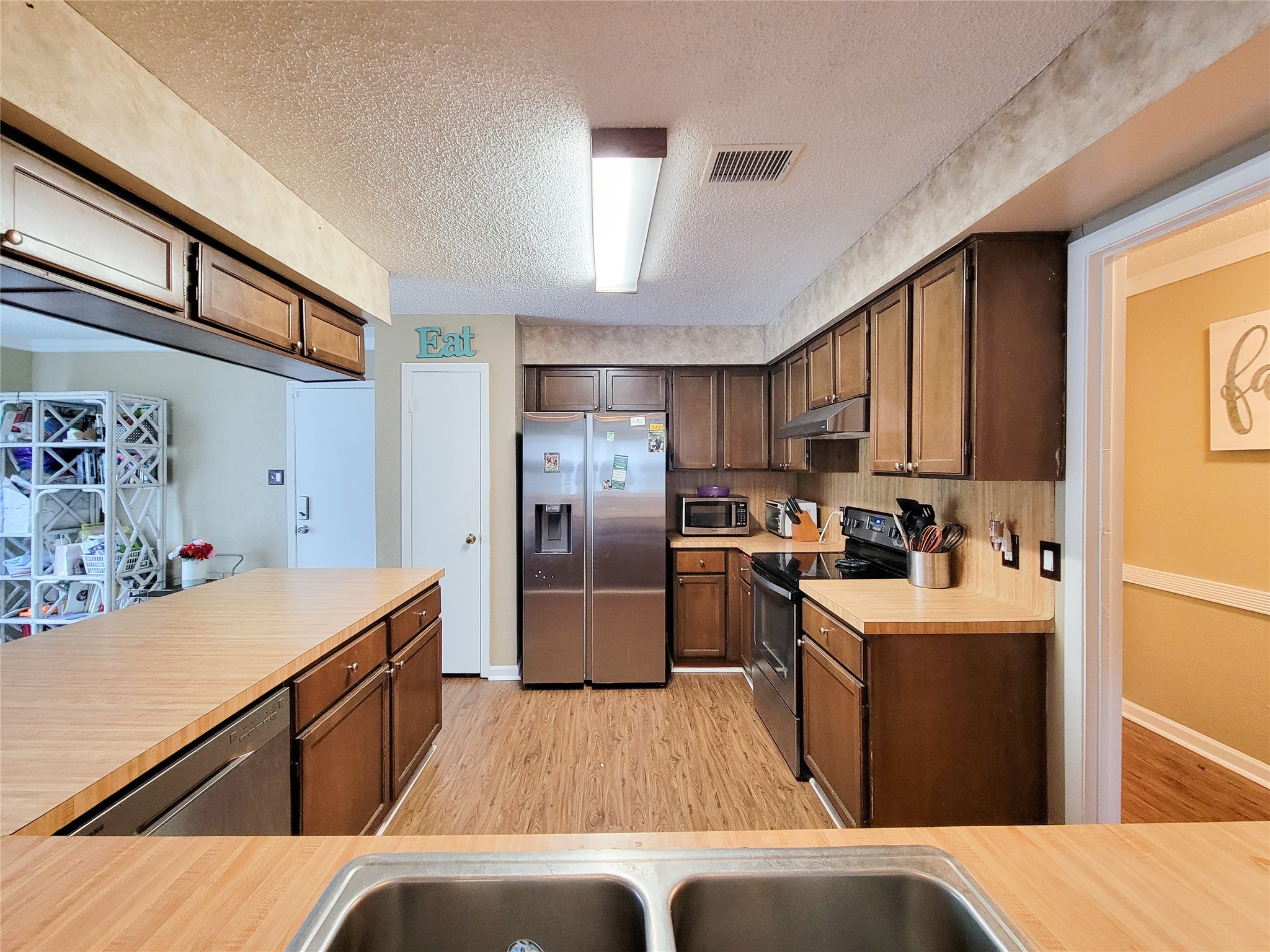 5414 Sweetwind Lane Property Photo 8