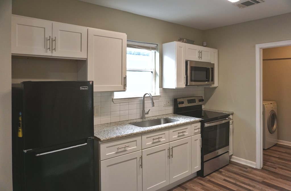 3411 Providence Street Property Photo 4