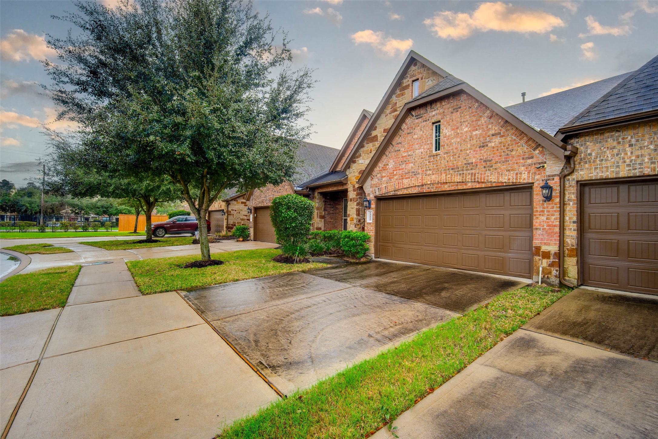 24111 Valencia Ridge Lane Property Photo 1
