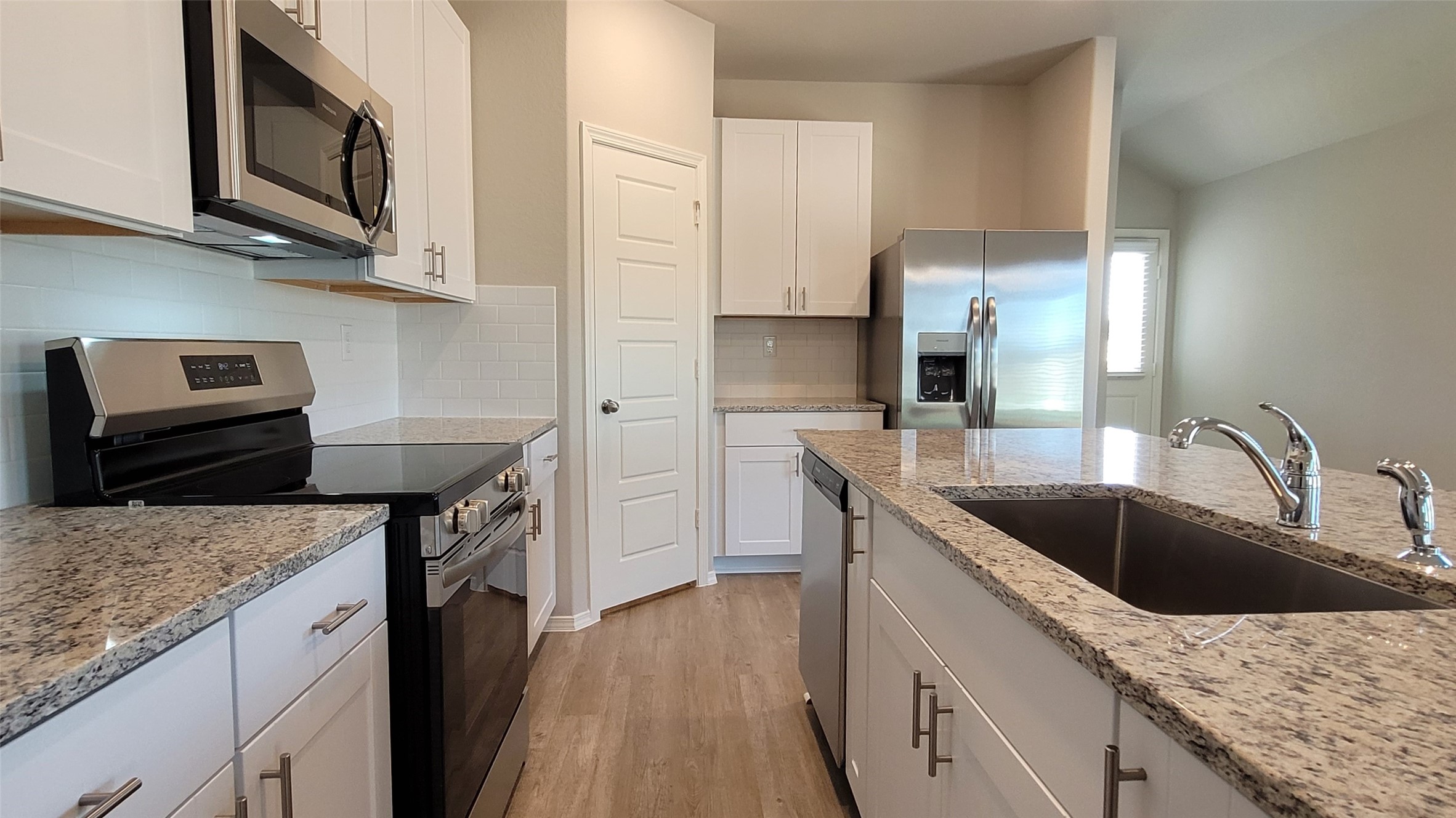 526 Dalloway Street Property Photo 13