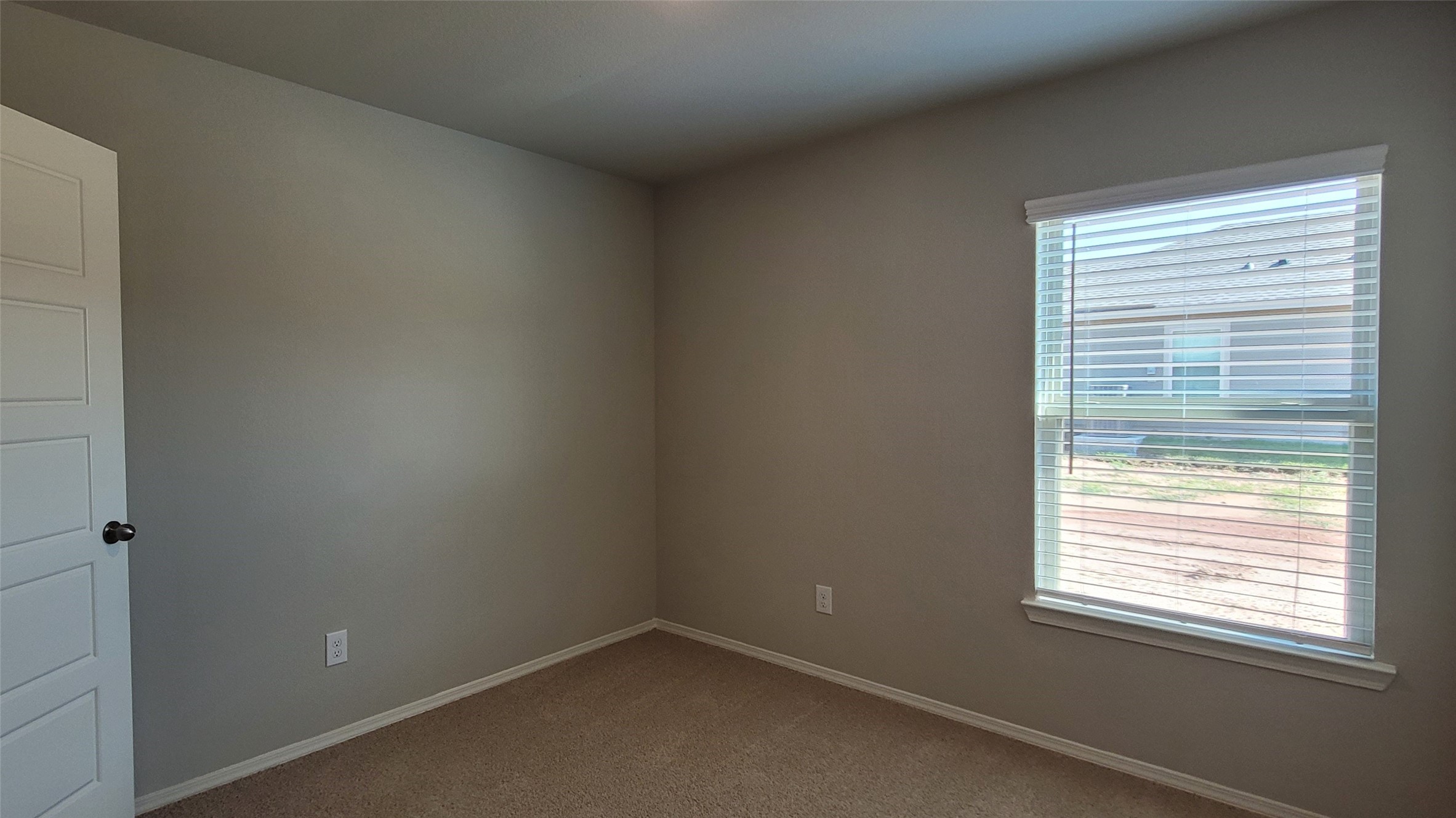 526 Dalloway Street Property Photo 23