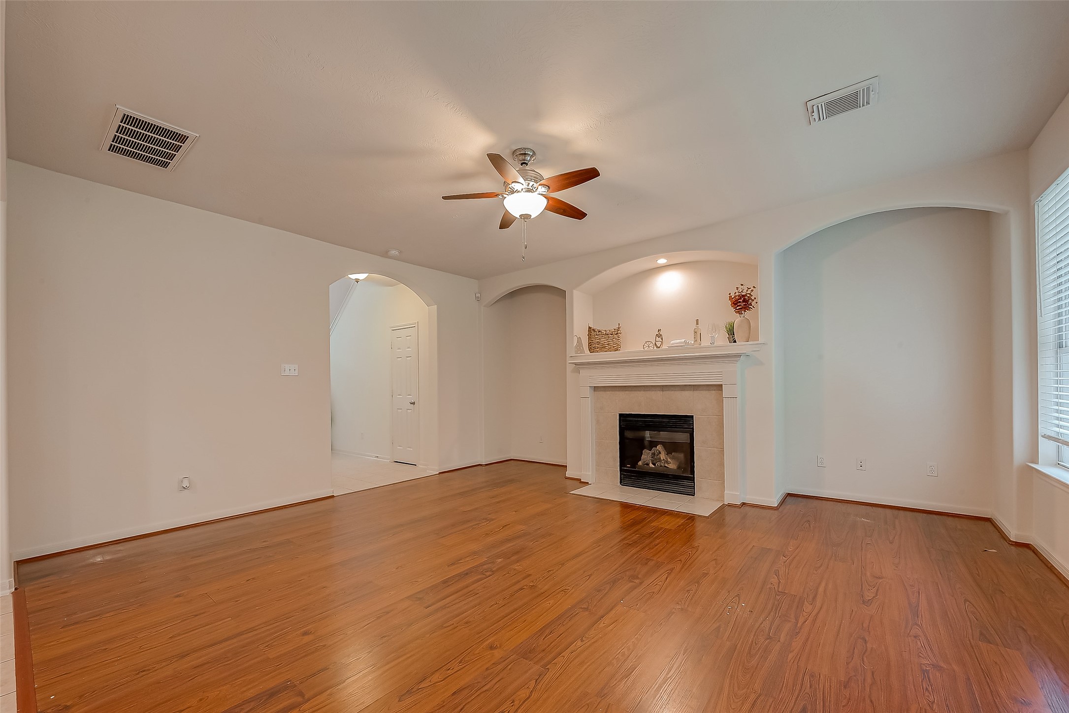22 Stone Arrow Place Property Photo 14