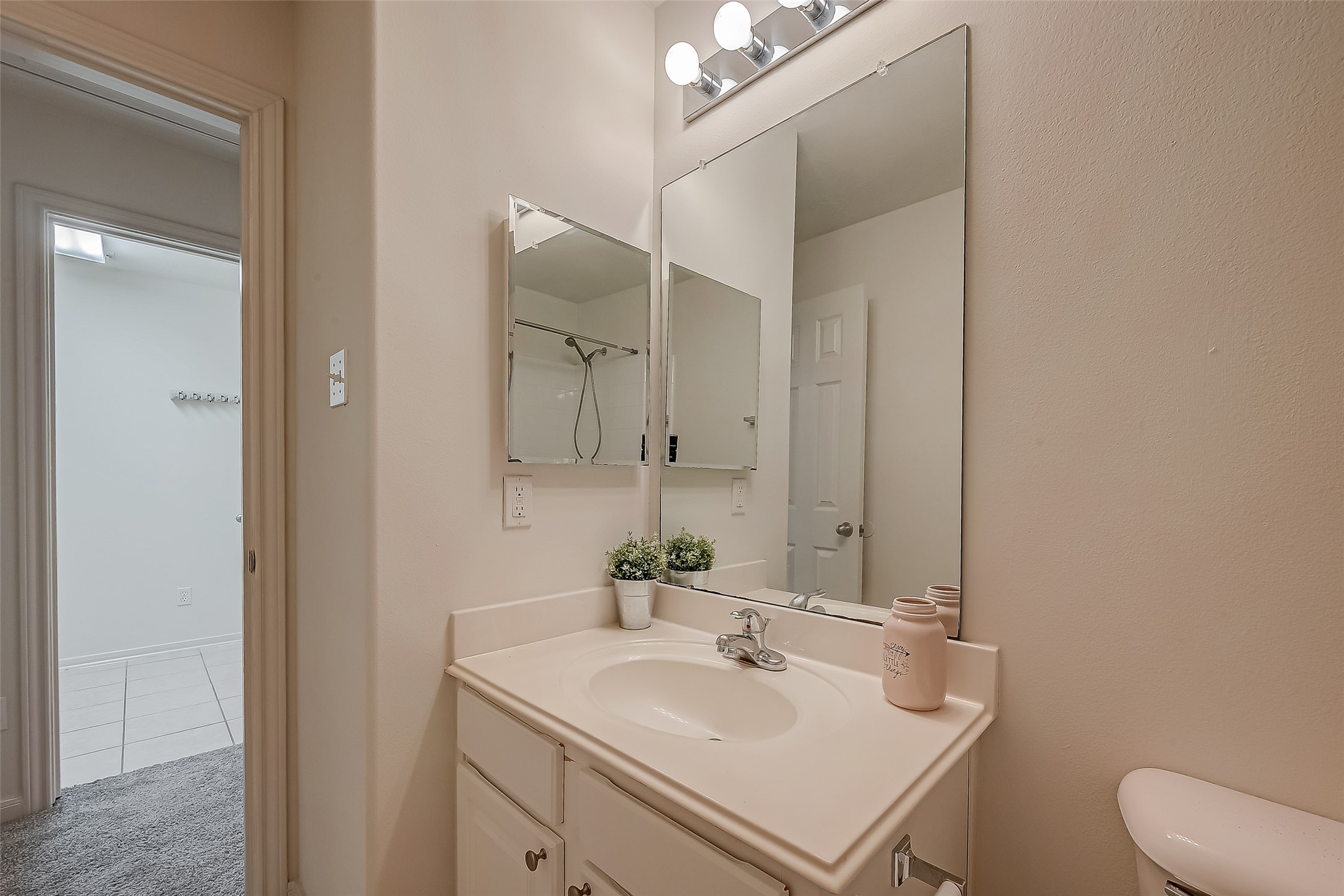 22 Stone Arrow Place Property Photo 25
