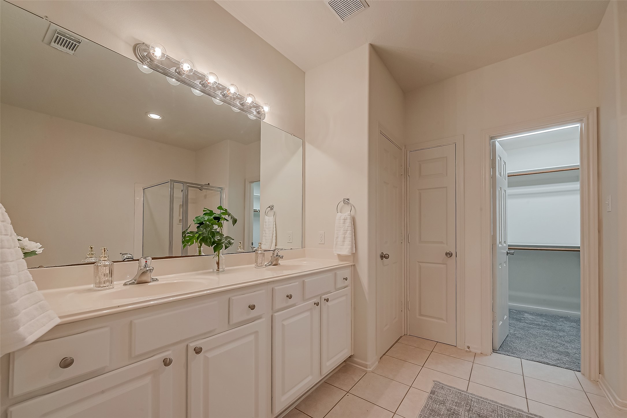 22 Stone Arrow Place Property Photo 32