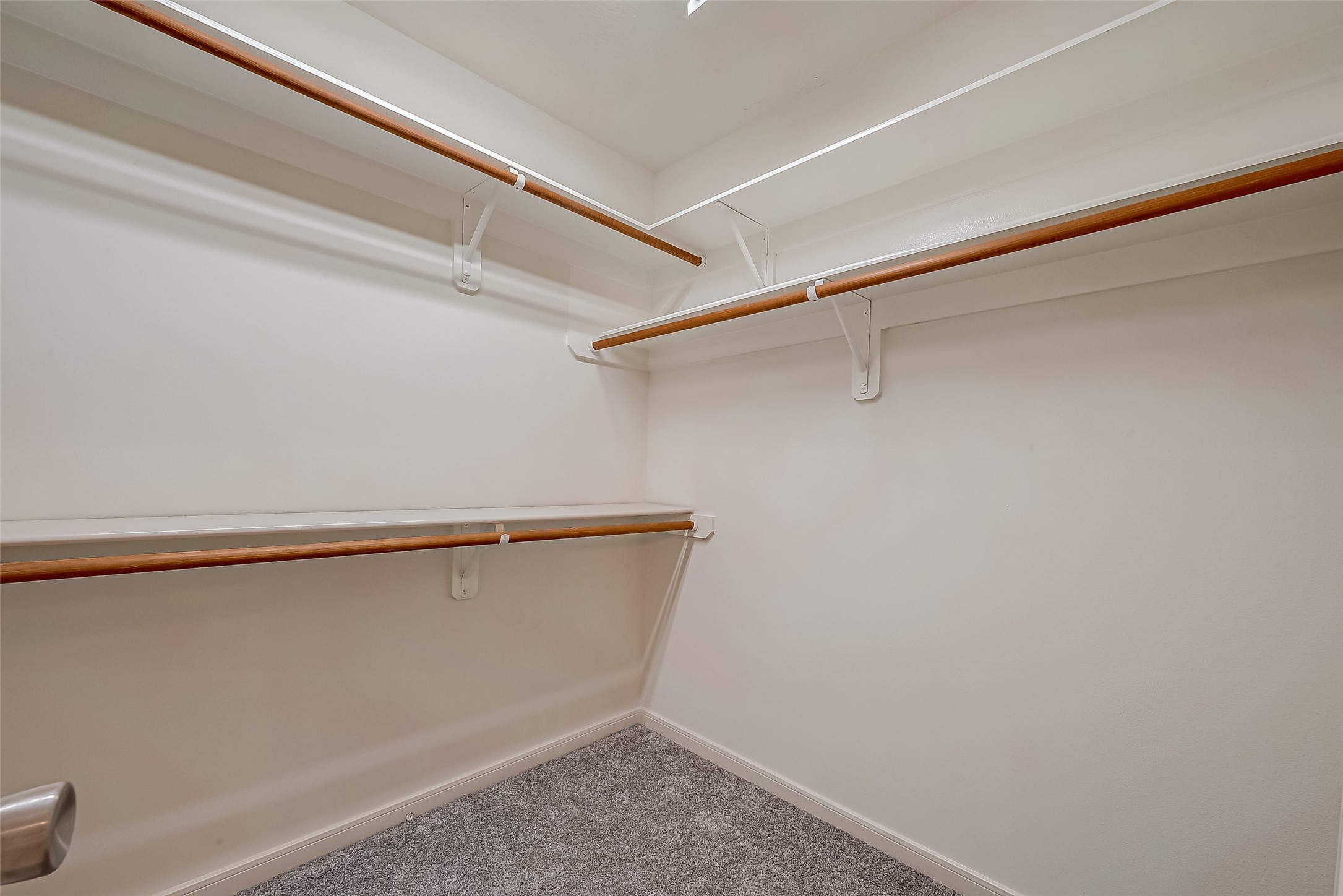 22 Stone Arrow Place Property Photo 35