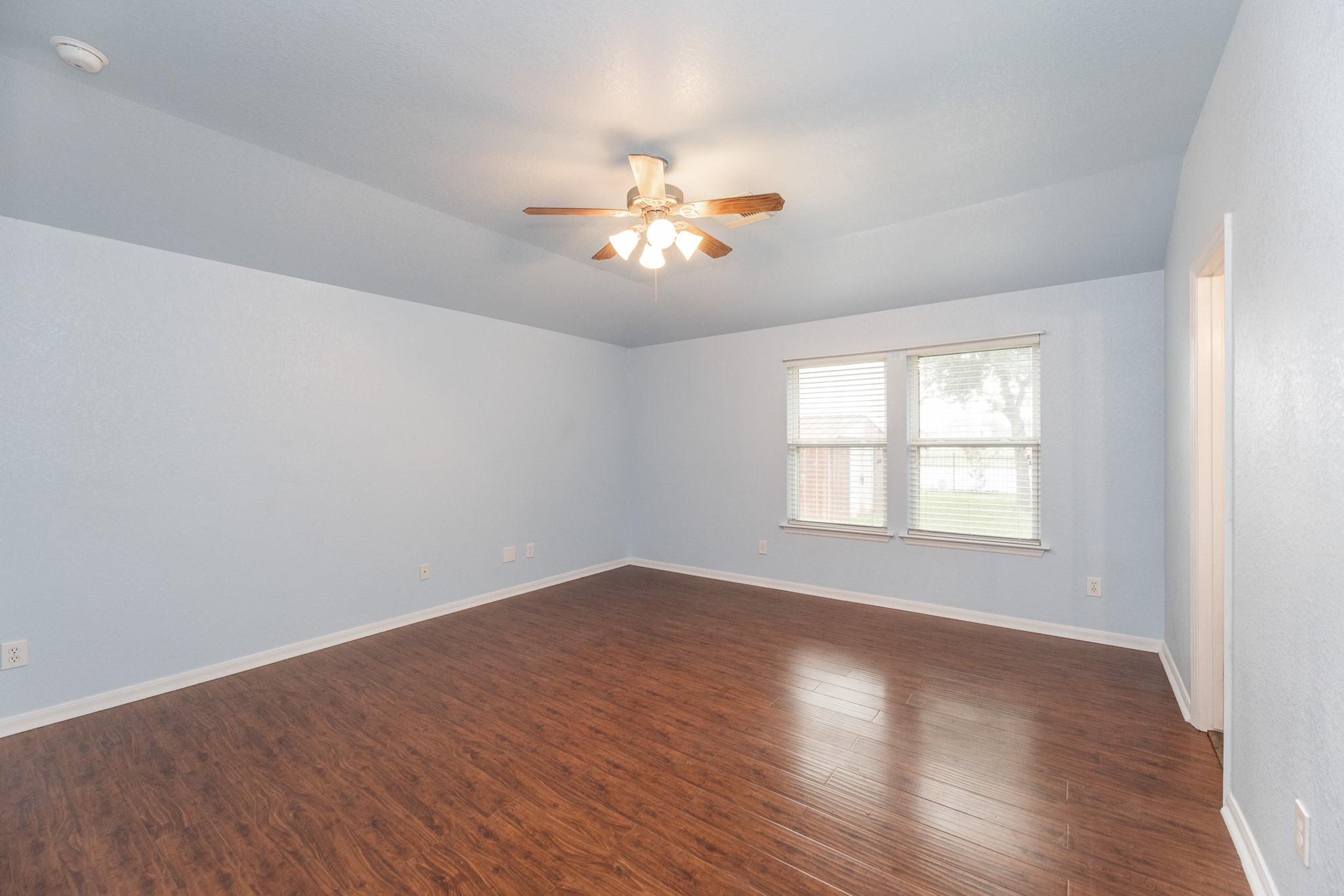 21615 Britton Hill Way Property Photo 19