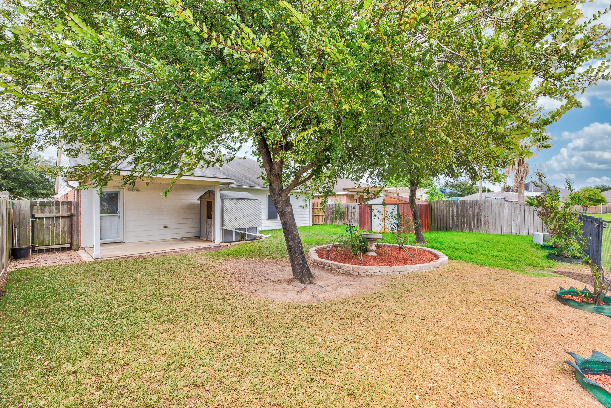 21615 Britton Hill Way Property Photo 30