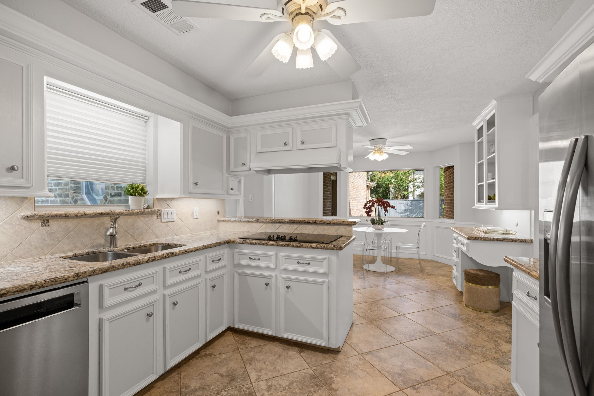9203 Godstone Lane Property Photo 15