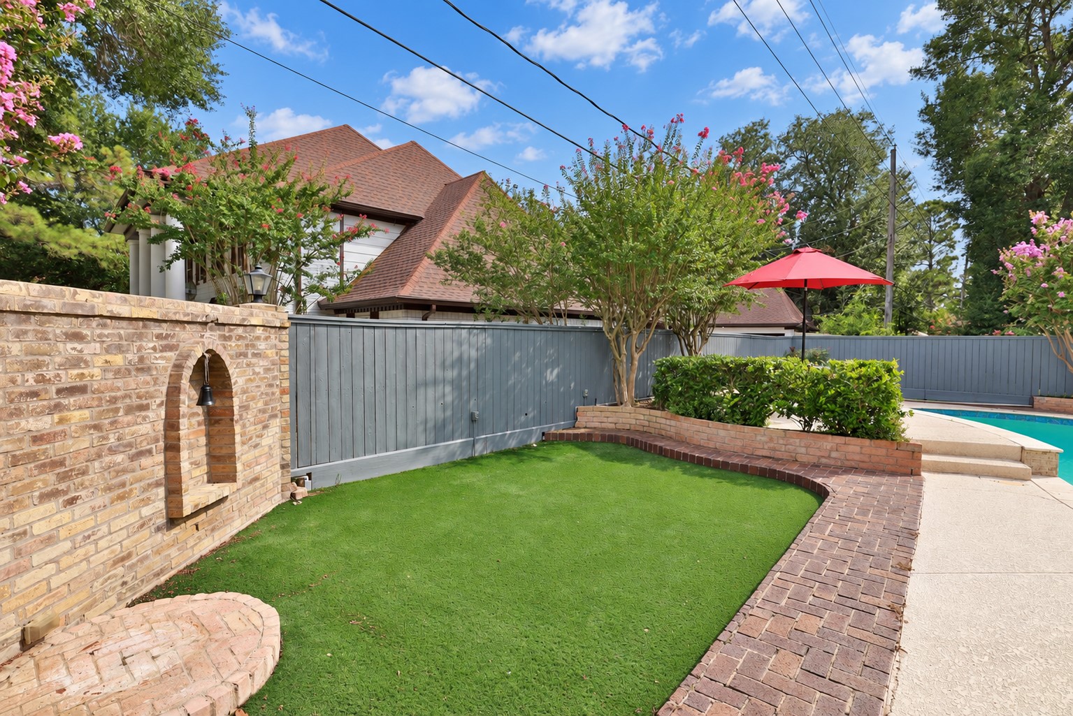 9203 Godstone Lane Property Photo 32
