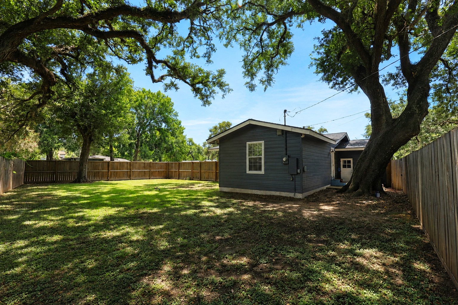 207 Jasmine Street Property Photo 13