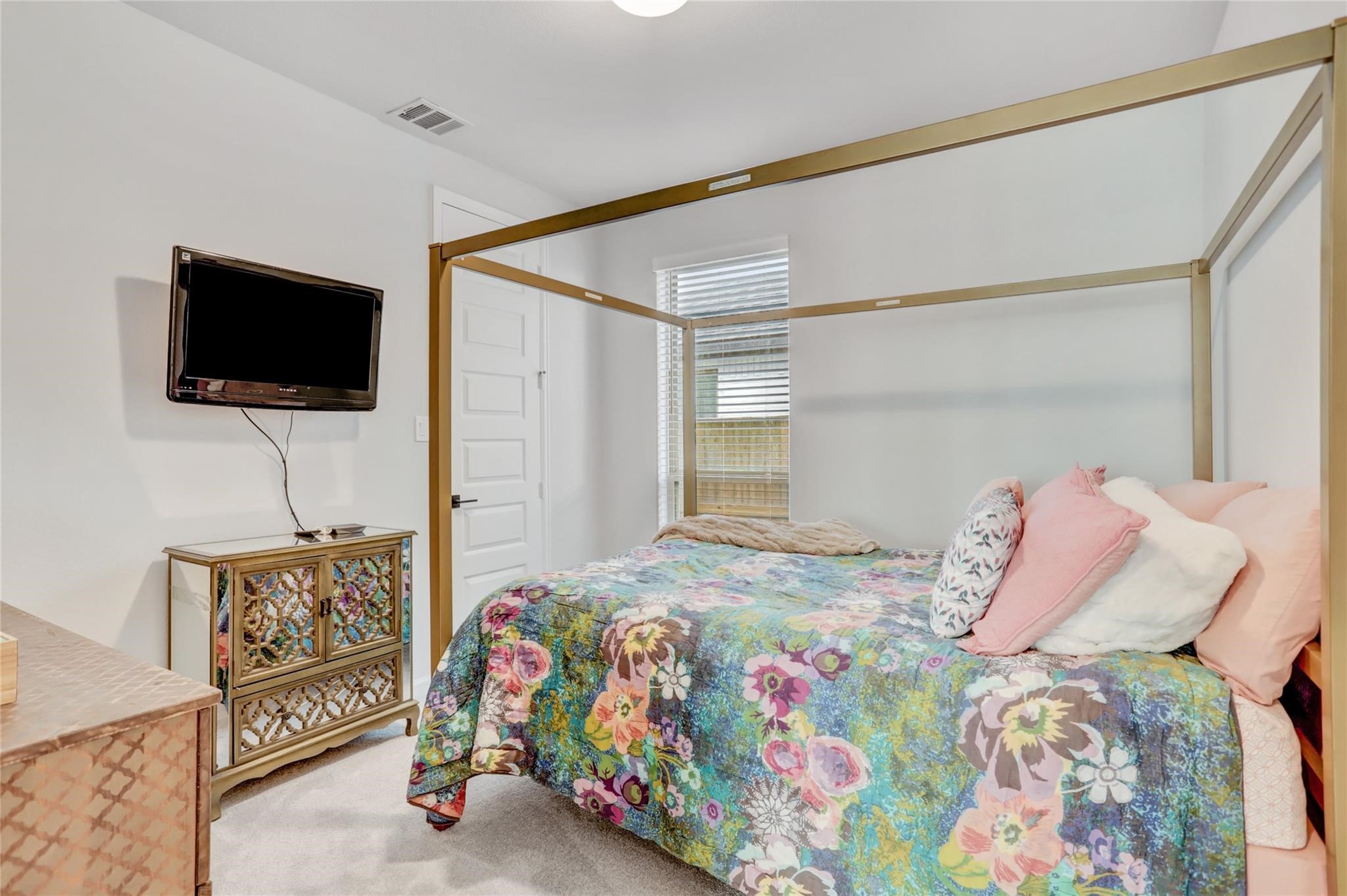 4438 Peloton Road Property Photo 16