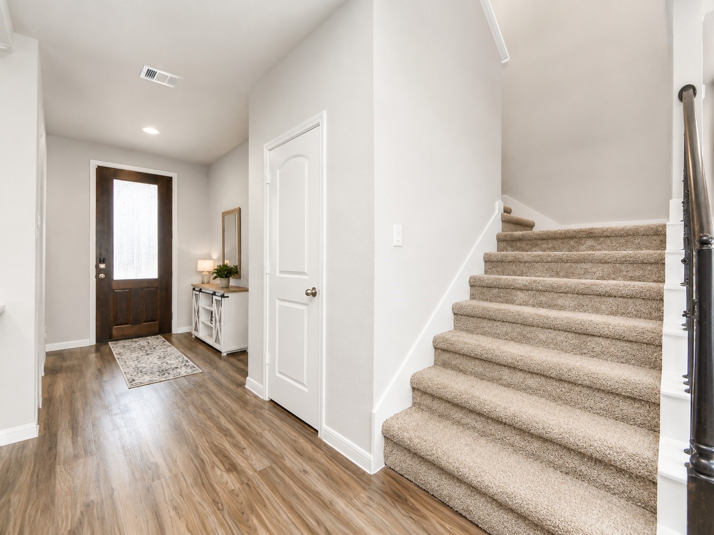 16203 Neff Park Drive Property Photo 4
