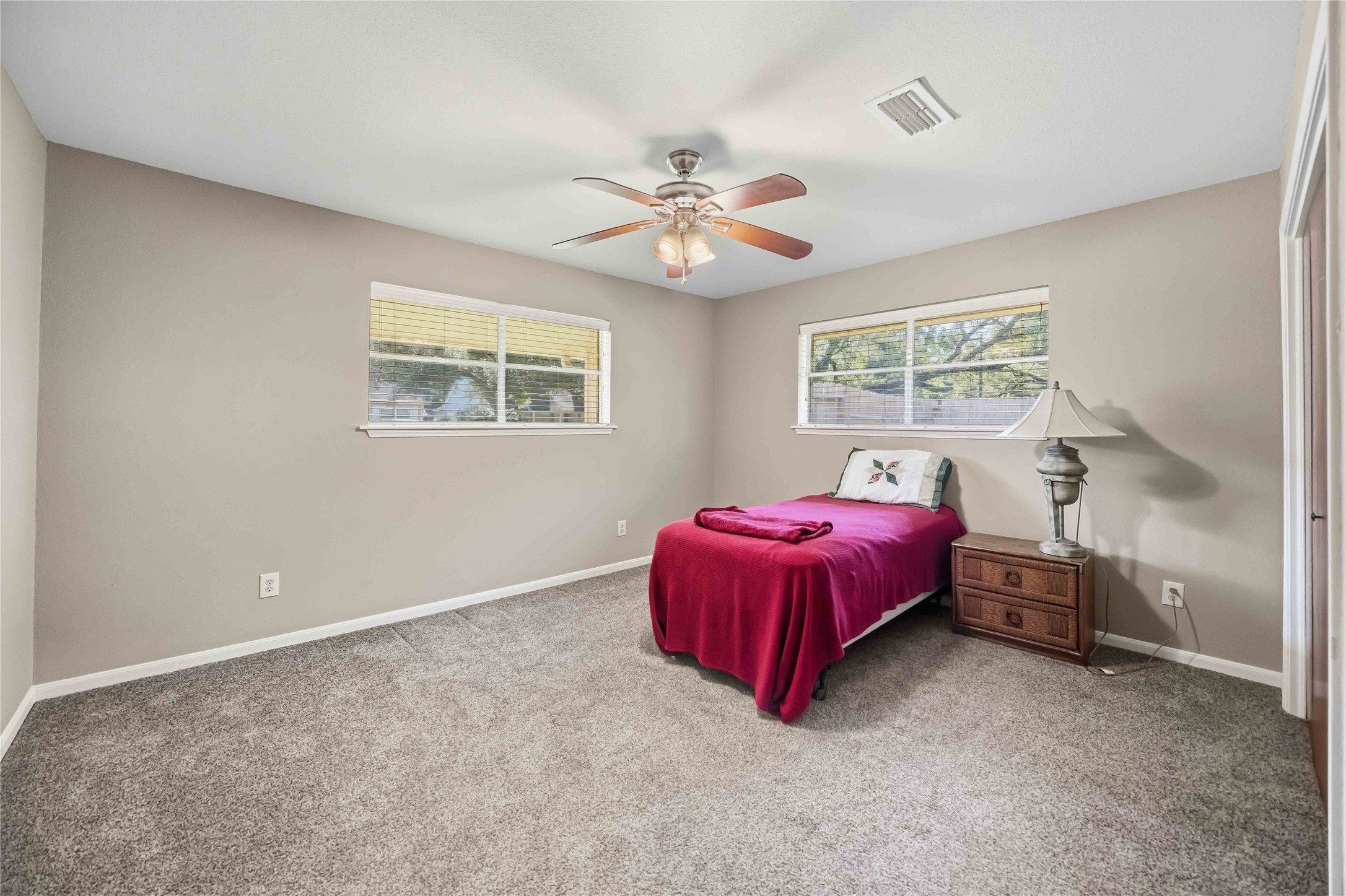 1218 S Booth Lane Property Photo 17