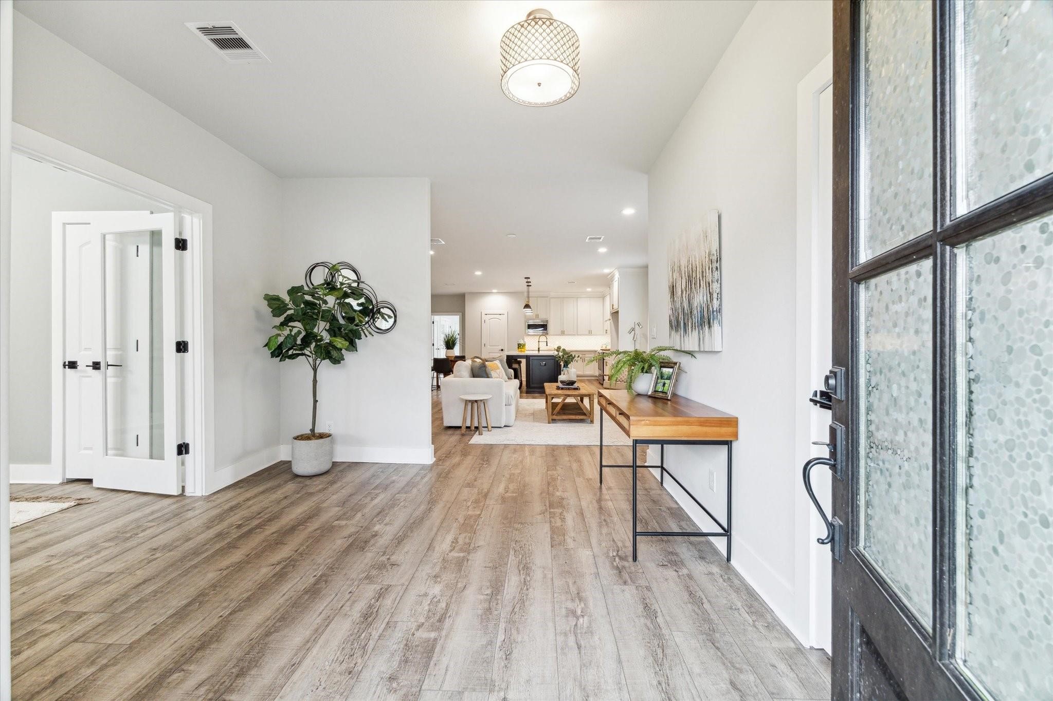 1731 Cheshire Lane Property Photo 4