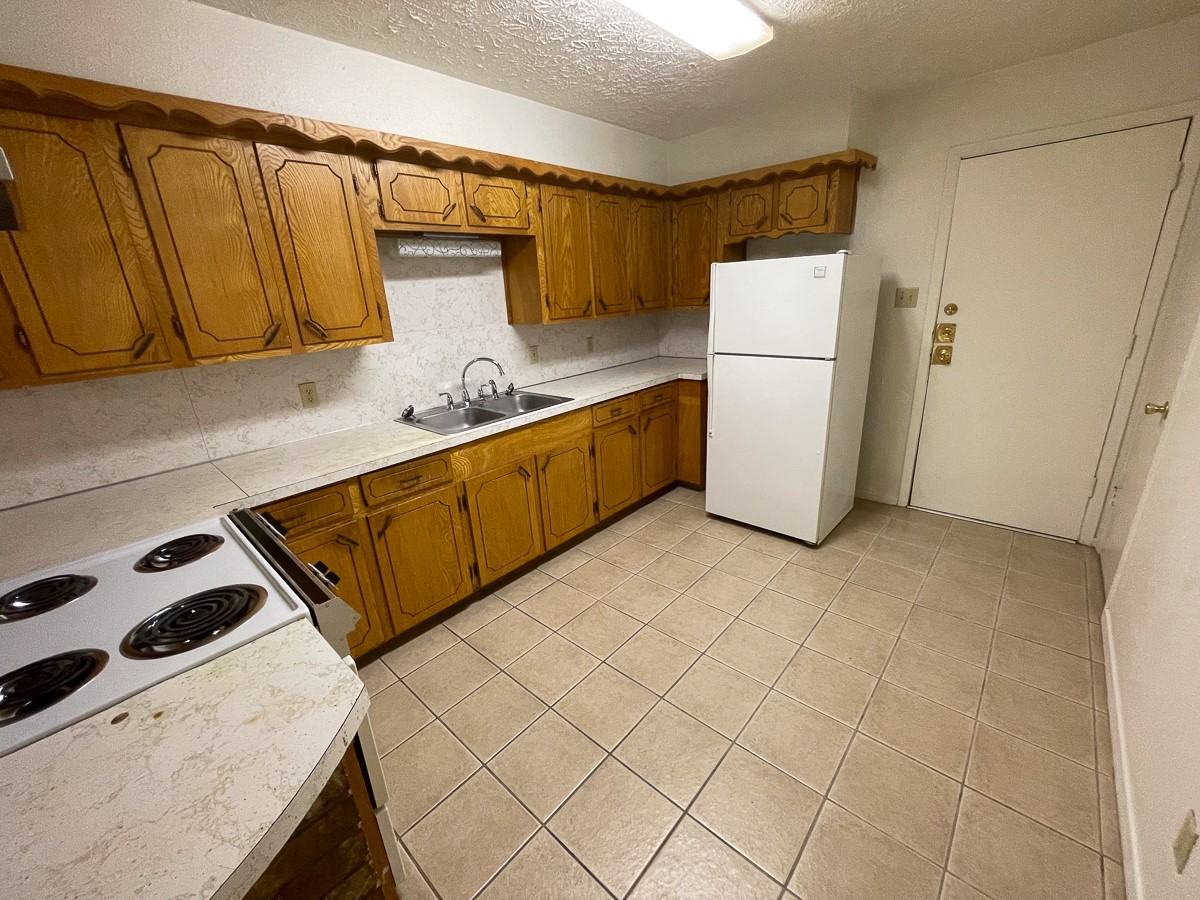 704 Cline Property Photo 14
