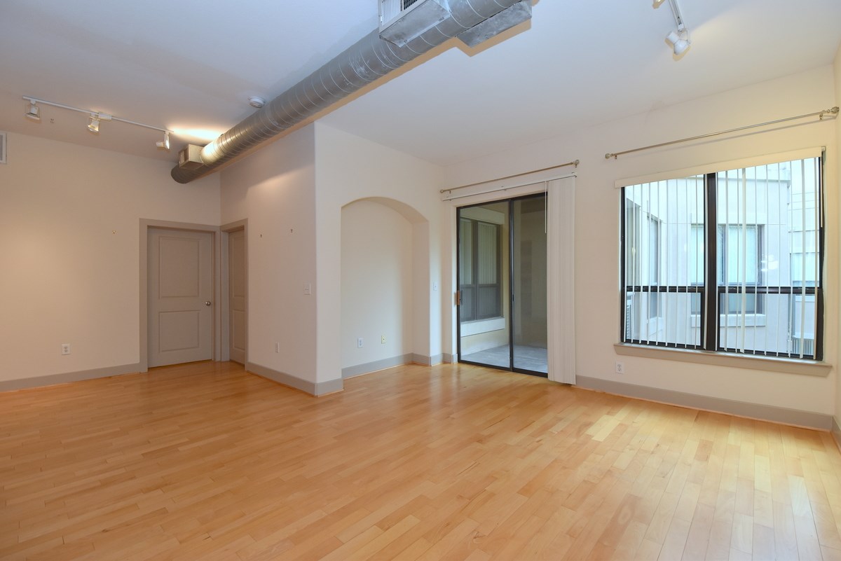 1901 Post Oak Boulevard 4603 Property Photo 5