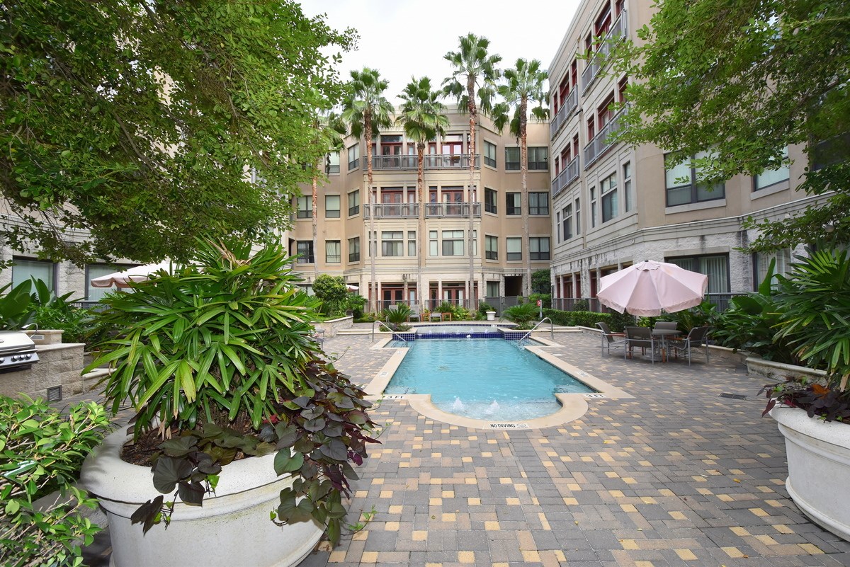 1901 Post Oak Boulevard 4603 Property Photo 12