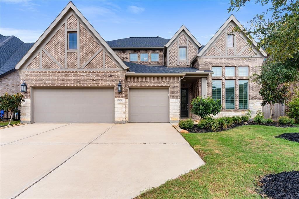 28926 Creekside Bend Drive Property Photo 1