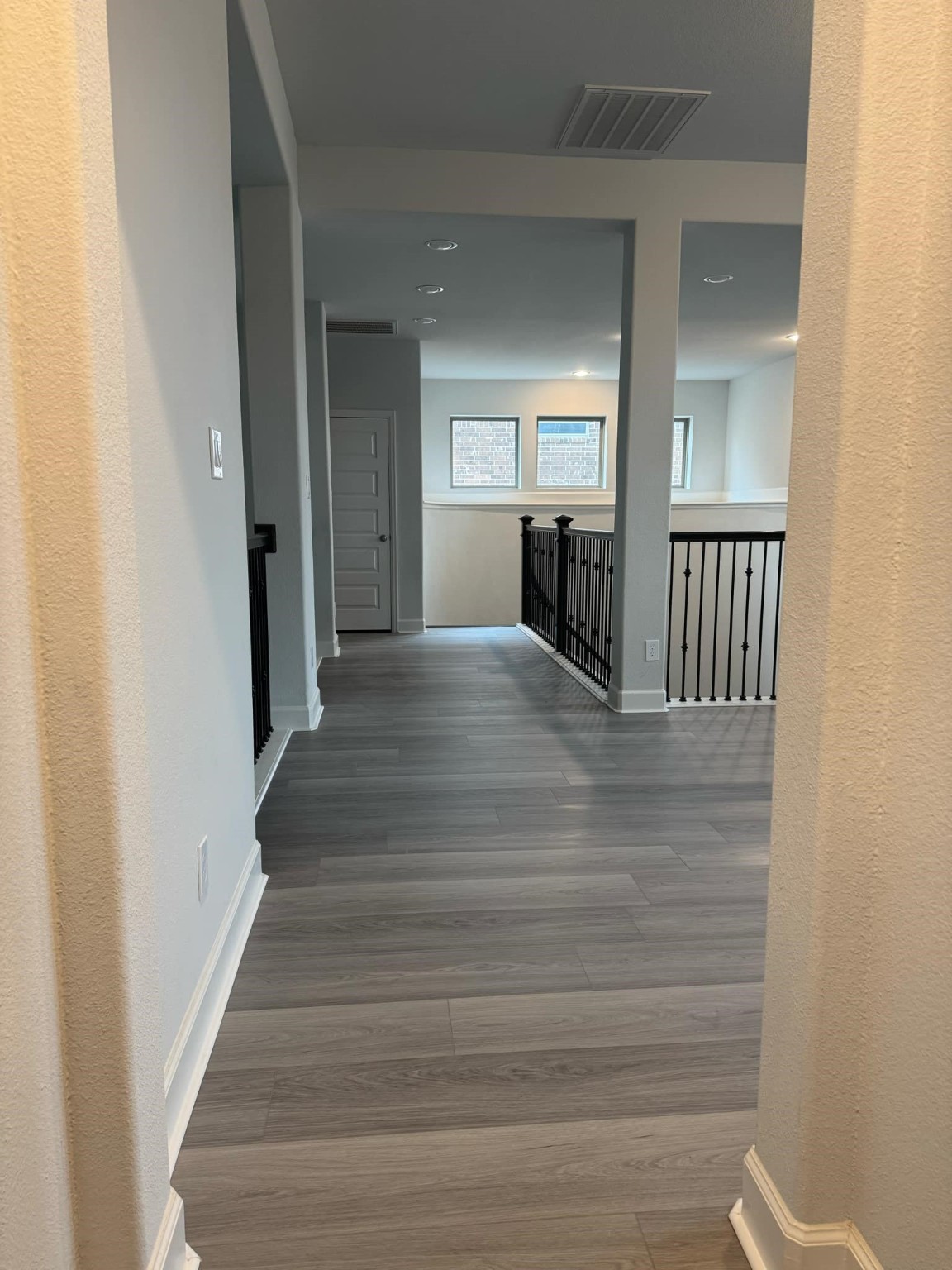 28926 Creekside Bend Drive Property Photo 10