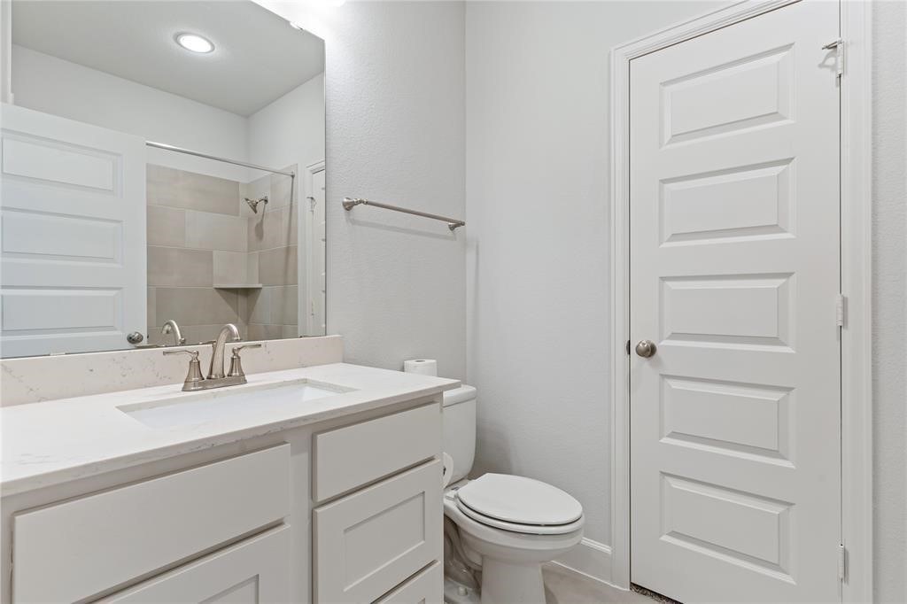 28926 Creekside Bend Drive Property Photo 19