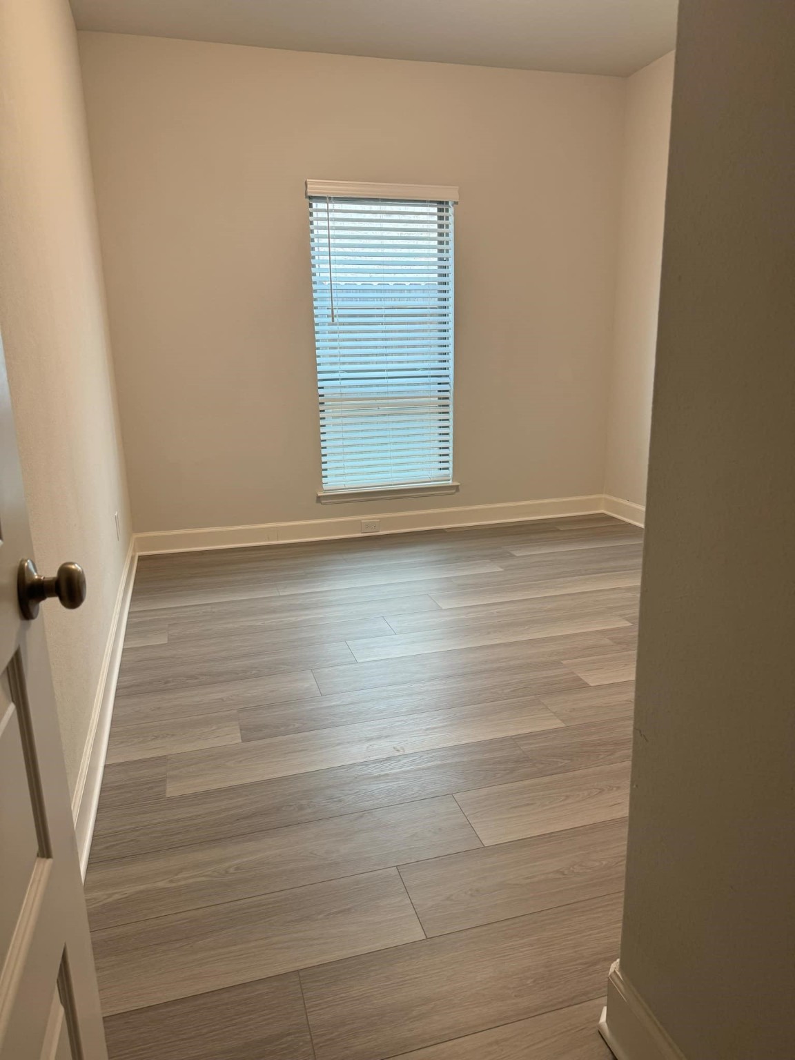 28926 Creekside Bend Drive Property Photo 25