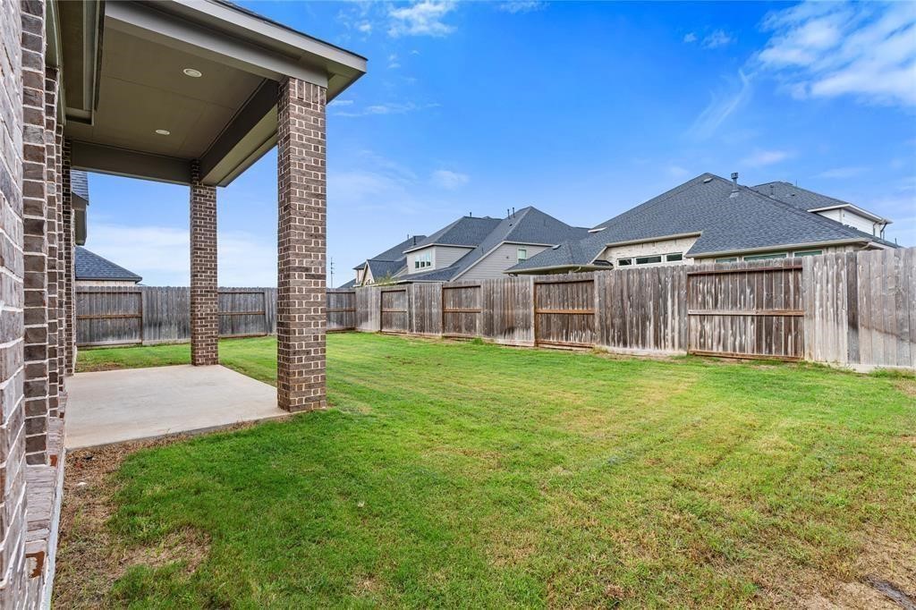 28926 Creekside Bend Drive Property Photo 31