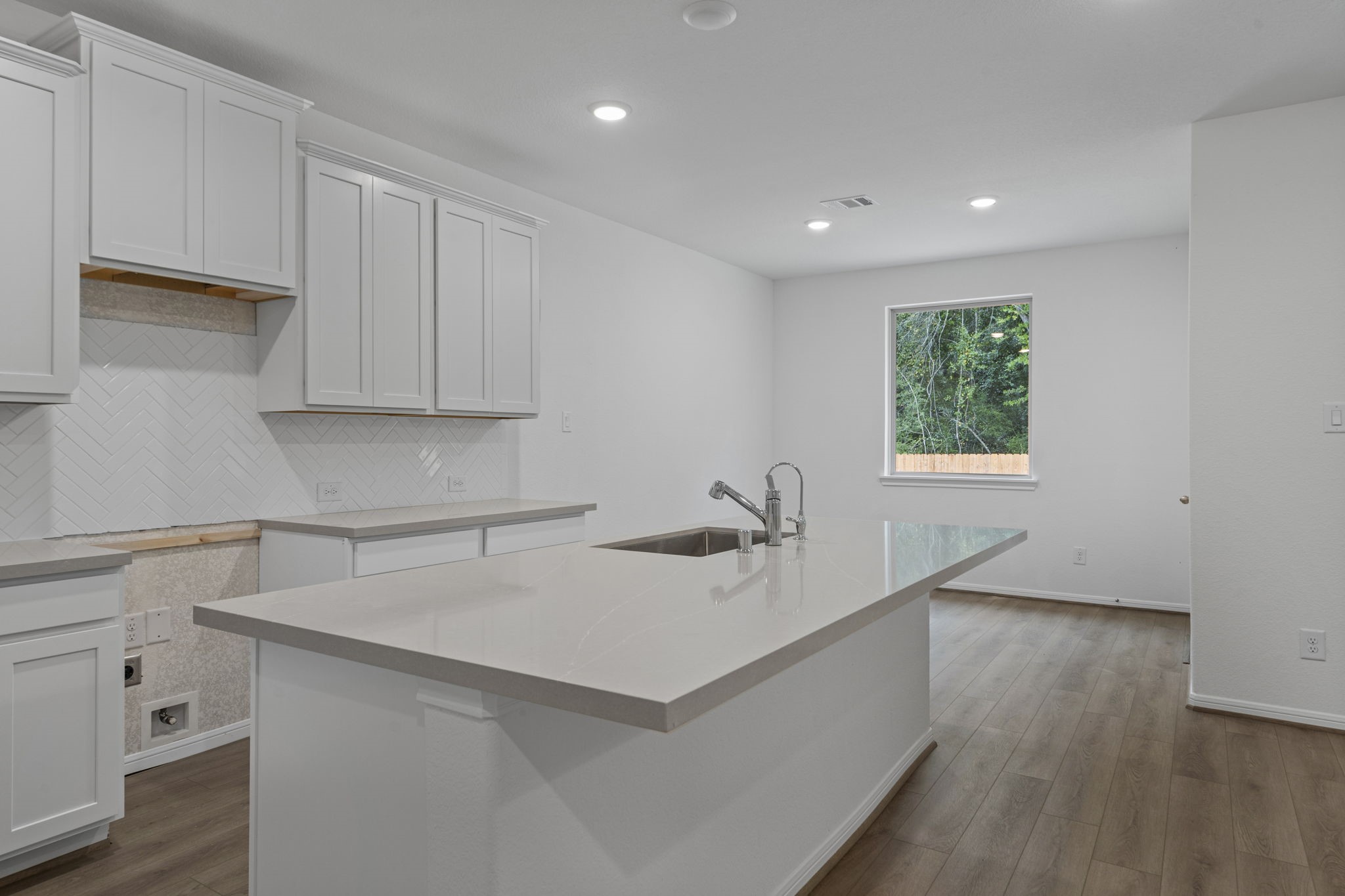 25514 West Blackwater Creek Trail Property Photo 9