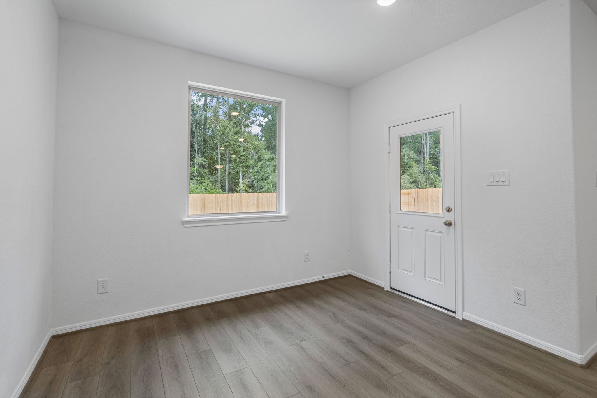 25514 West Blackwater Creek Trail Property Photo 10