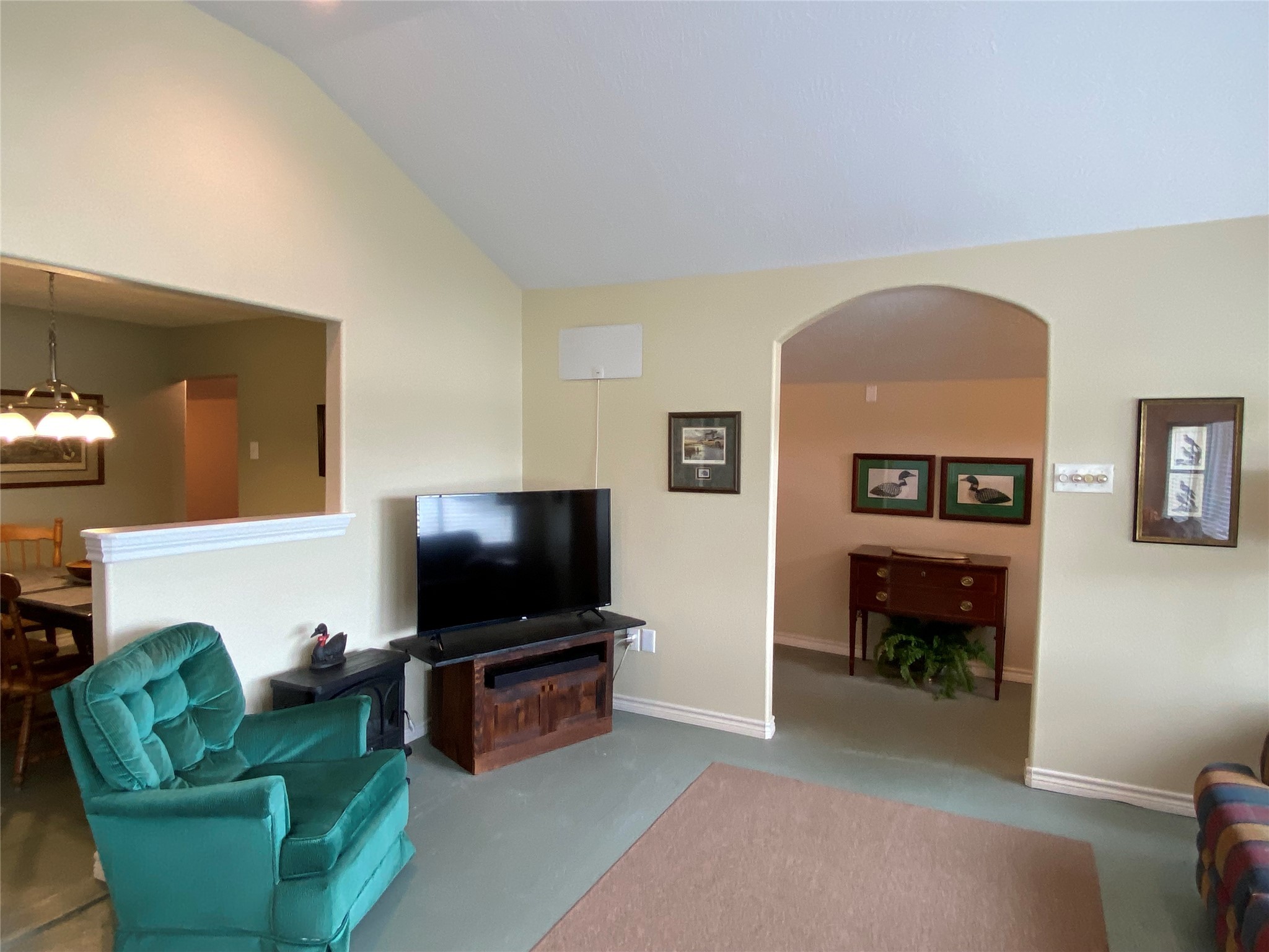 85 County Road 1333 Property Photo 4