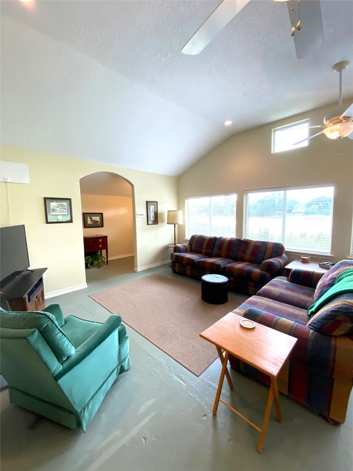 85 County Road 1333 Property Photo 5
