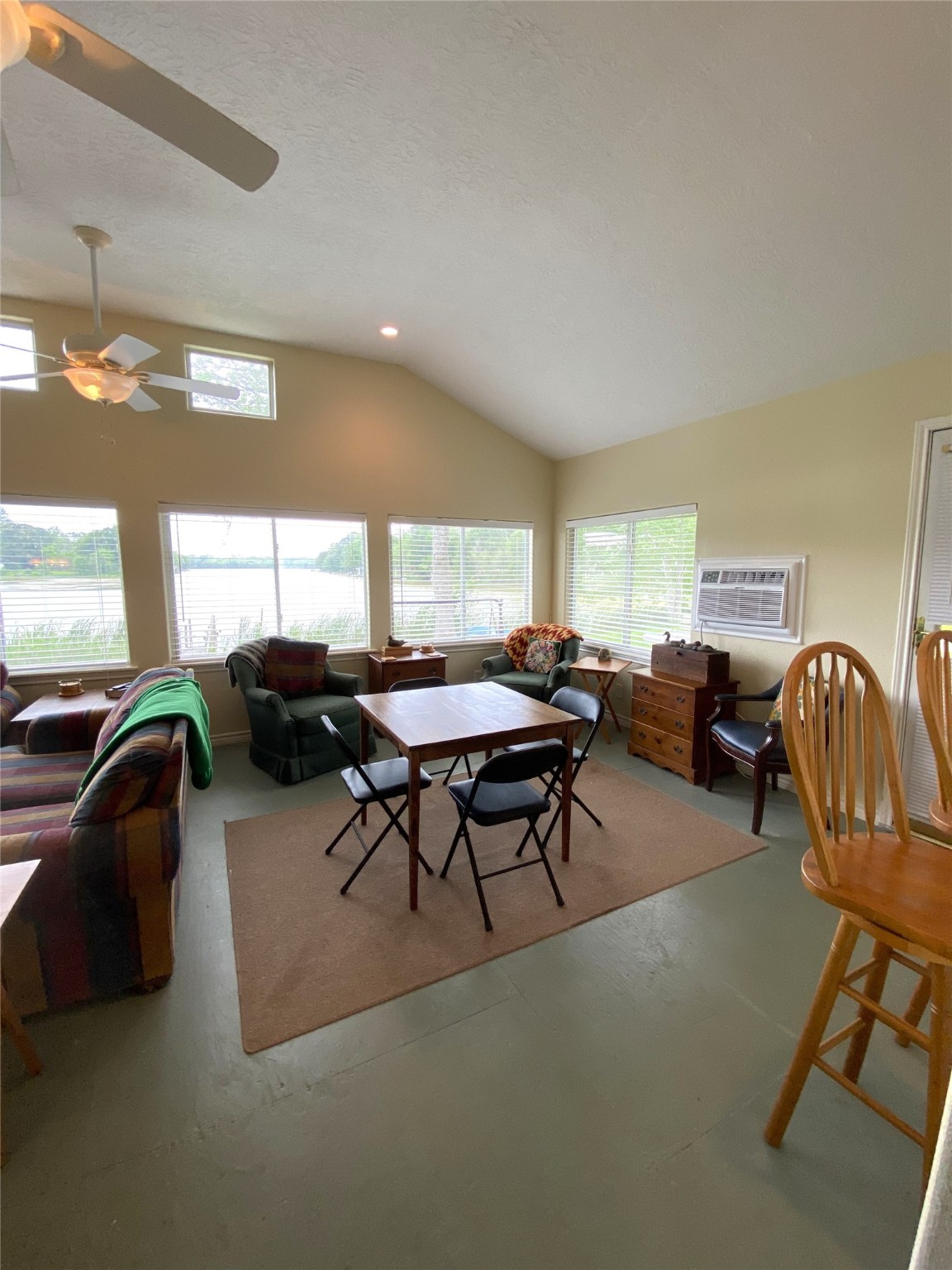 85 County Road 1333 Property Photo 6