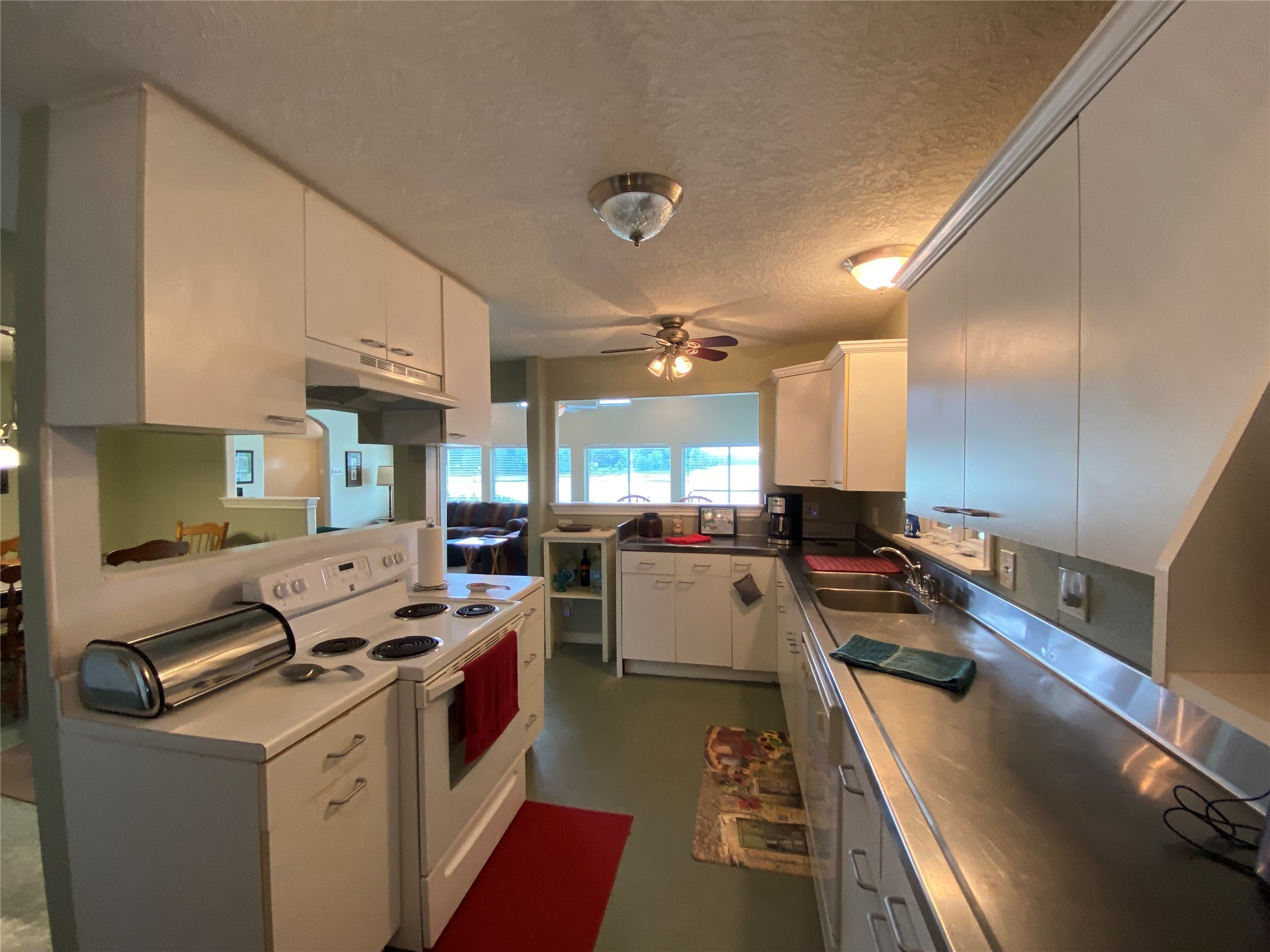 85 County Road 1333 Property Photo 10