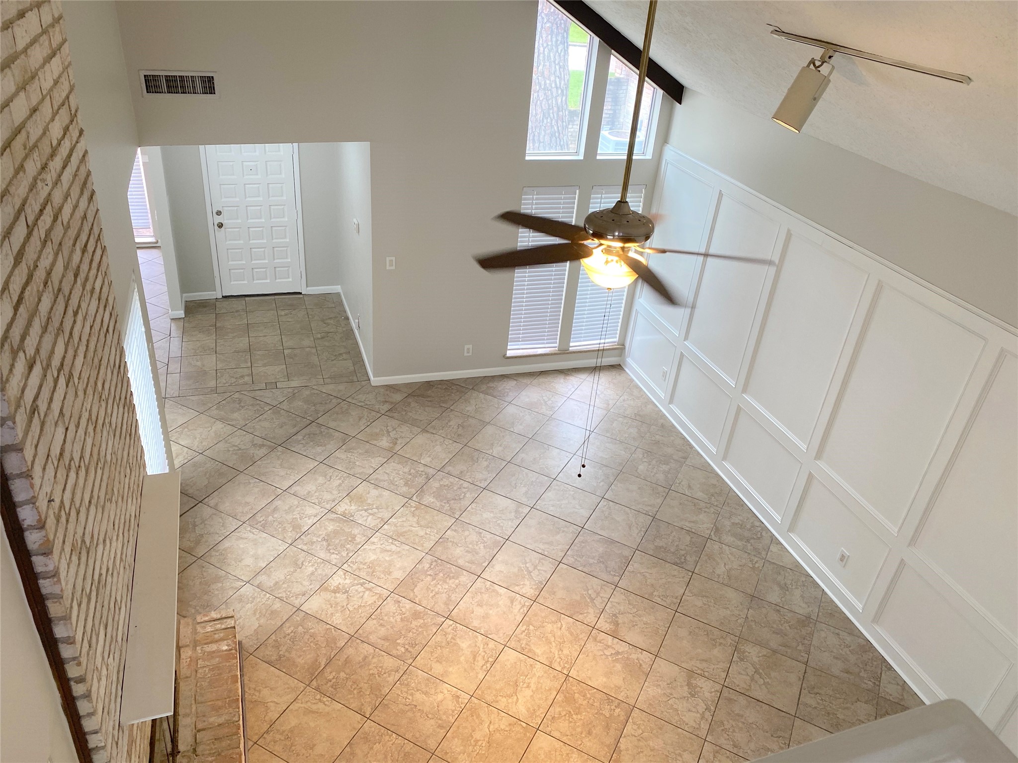 14934 Elmont Drive Property Photo 19