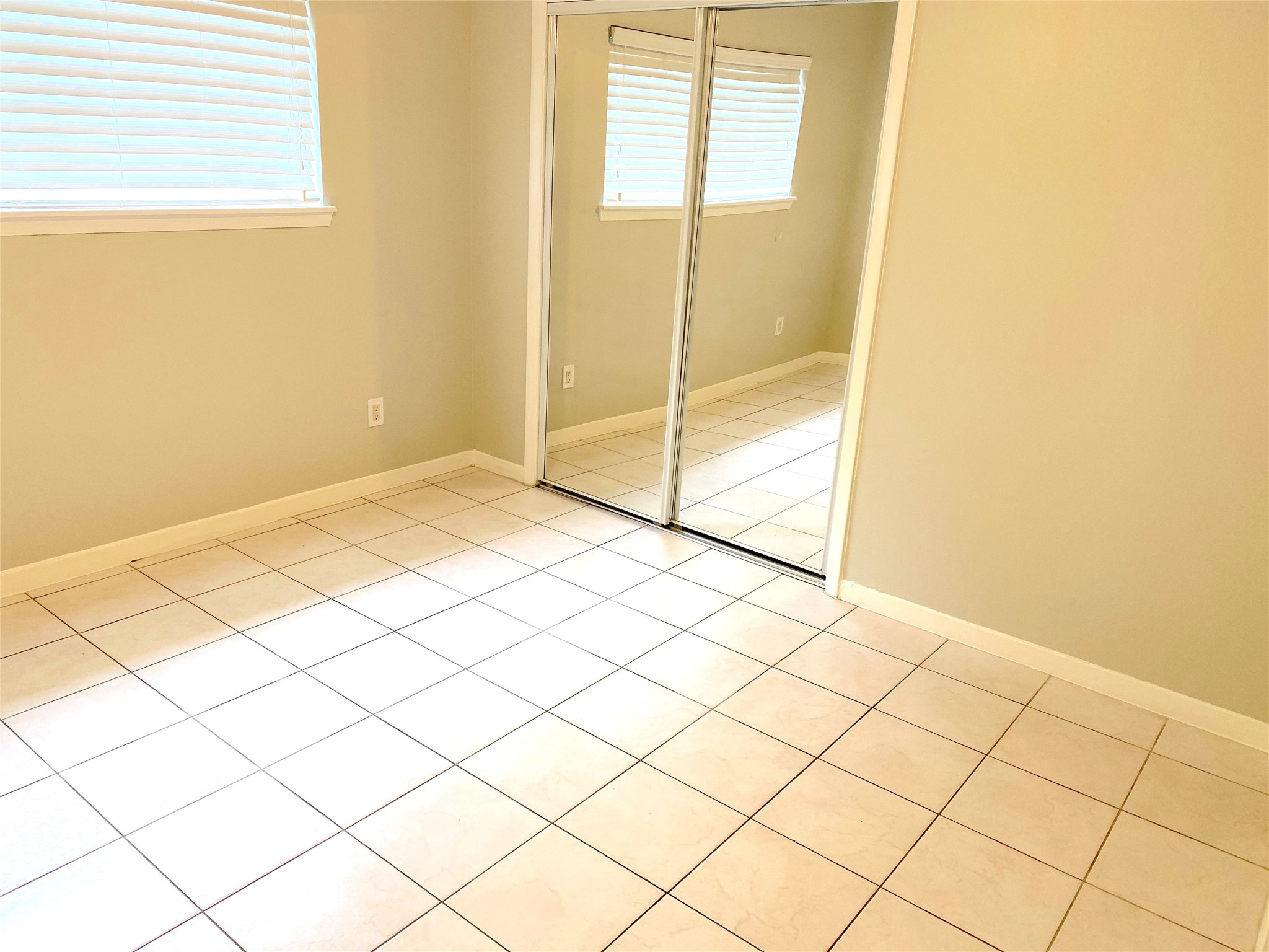 14934 Elmont Drive Property Photo 29